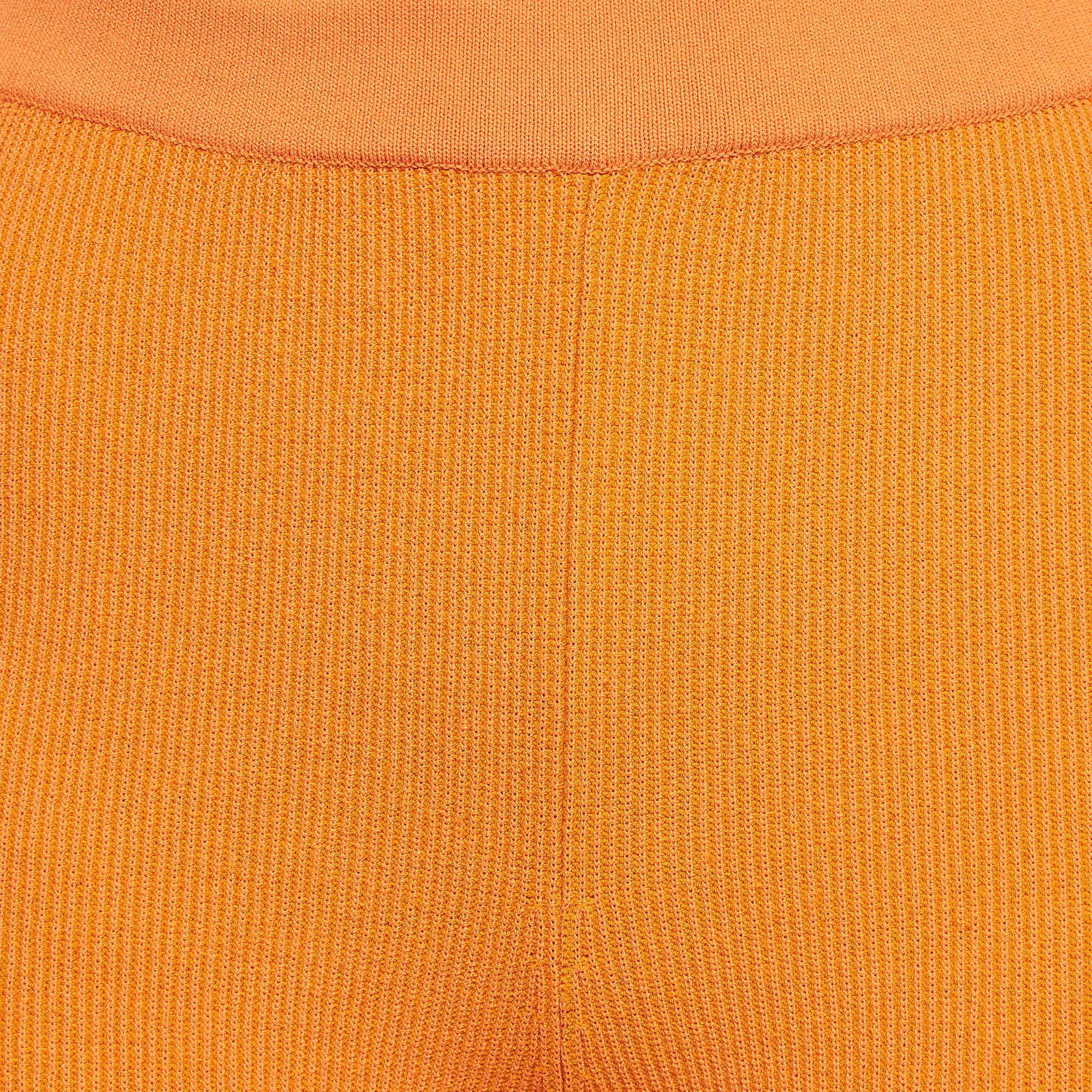 Jacquemus Orange Rib Knit Le Short Arancia Biker Shorts S In Good Condition For Sale In Dubai, Al Qouz 2