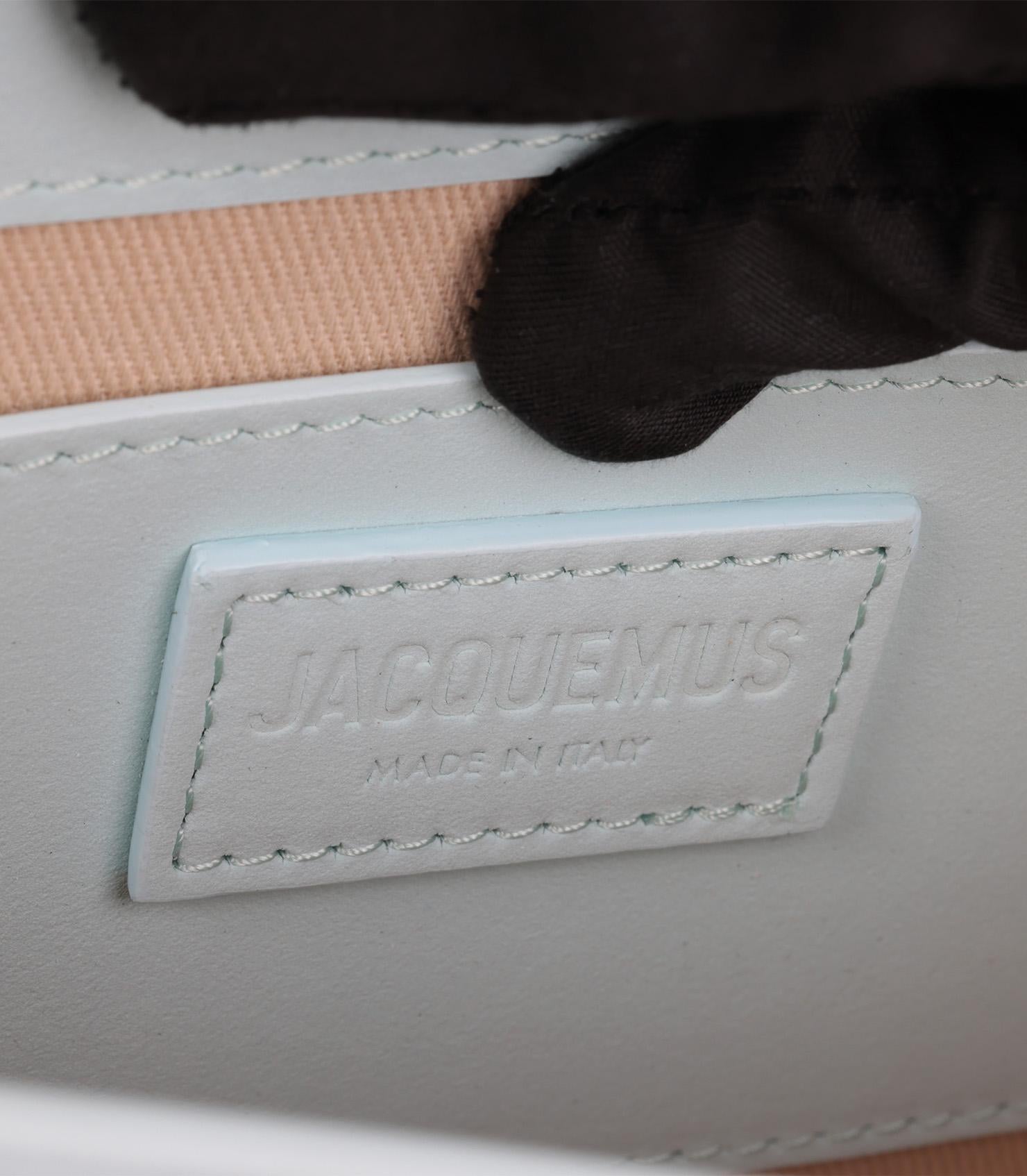 Jacquemus Pale Blue Smooth Calfskin Leather Le Bambino Long in vendita 5