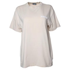 Jacquemus, la camiseta Jacquemus en beige