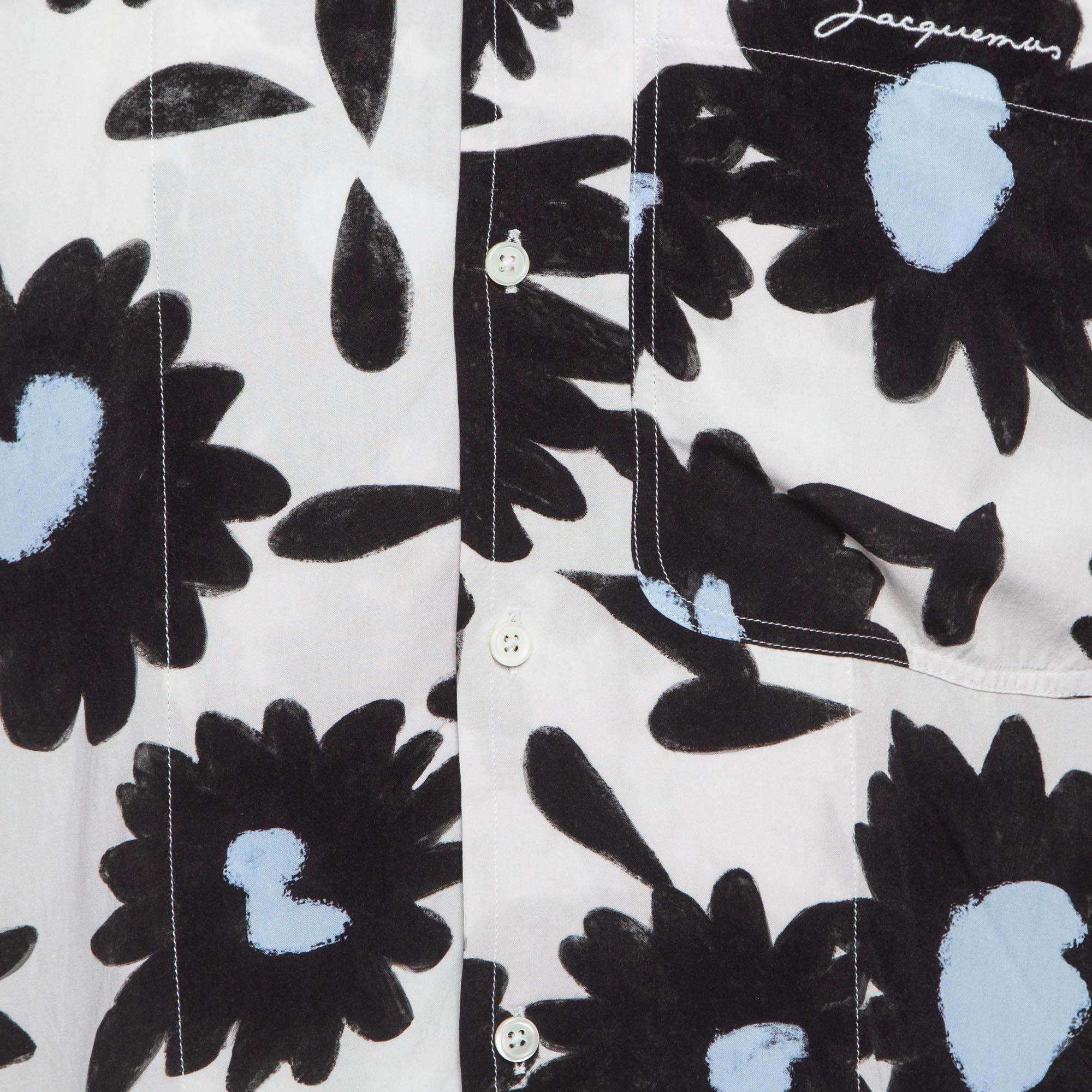Jacquemus White/Black Melo Floral Print Crepe Short Sleeve Shirt S Bon état à Dubai, Al Qouz 2