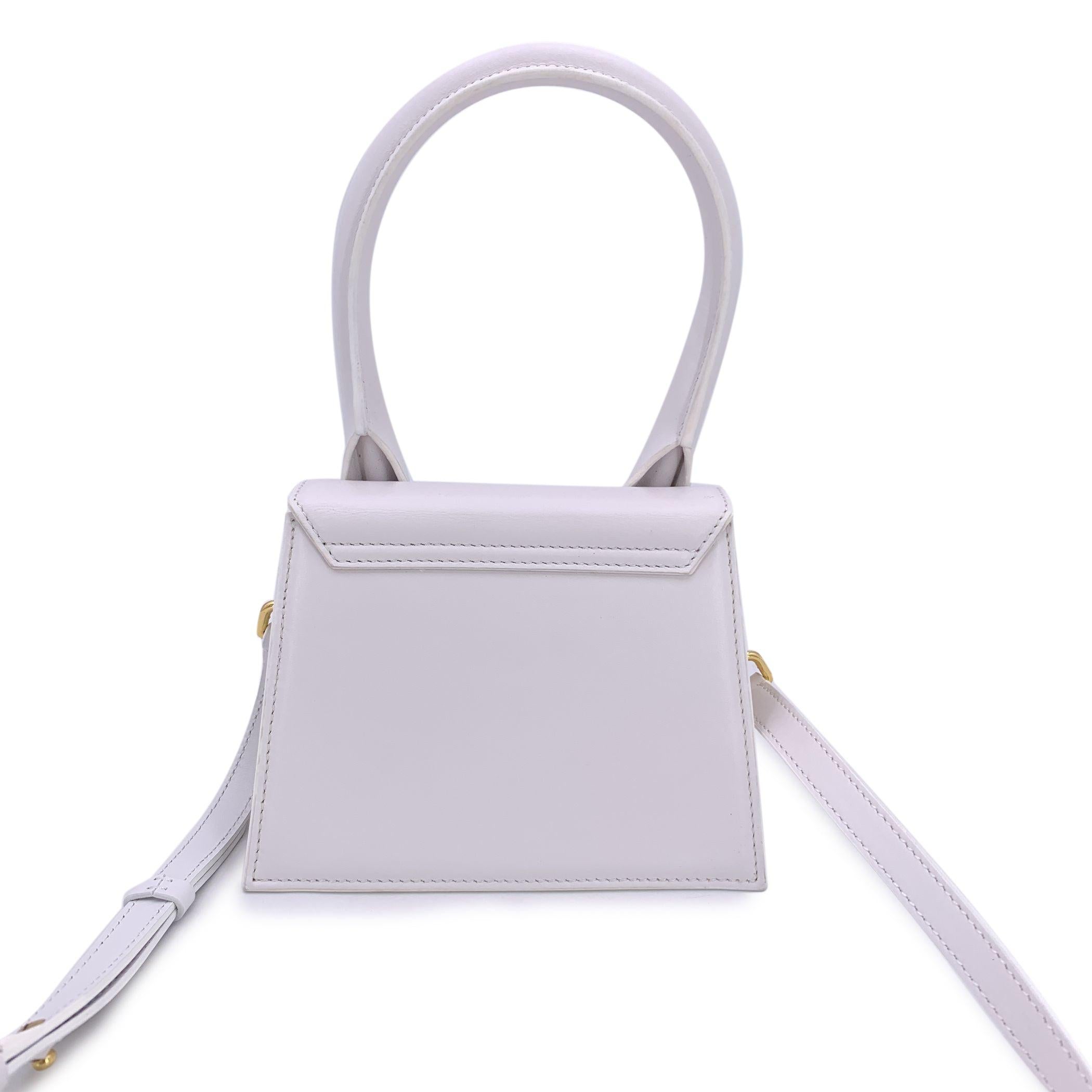Jacquemus Borsa piccola strutturata in pelle bianca Le Chiquito con tracolla In condizioni ottime in vendita a Rome, Rome