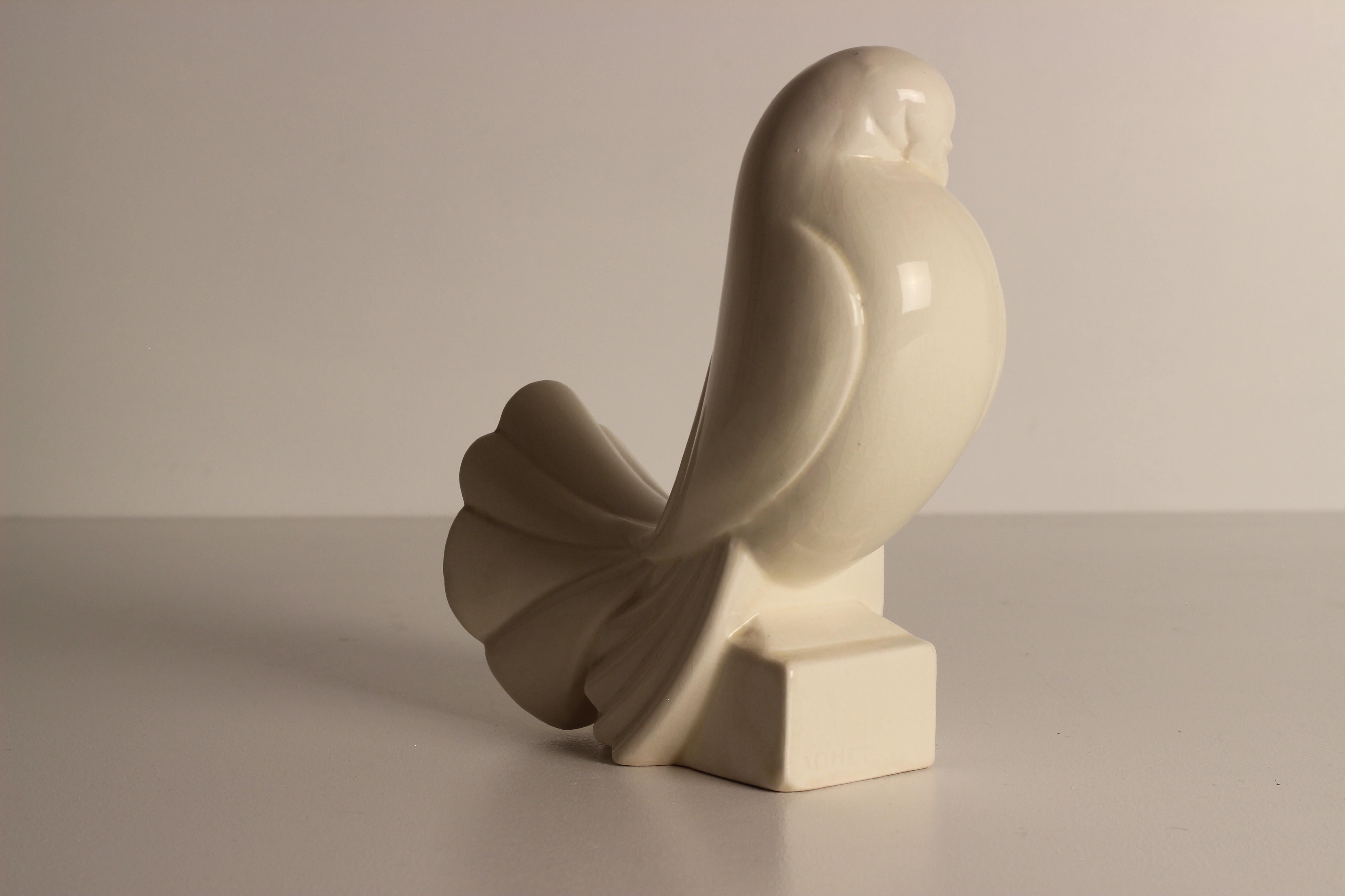 Jacques Adnet 1925 Crackled Ceramic Pair of White Peace Turtledove Sculptures In Good Condition In London, GB