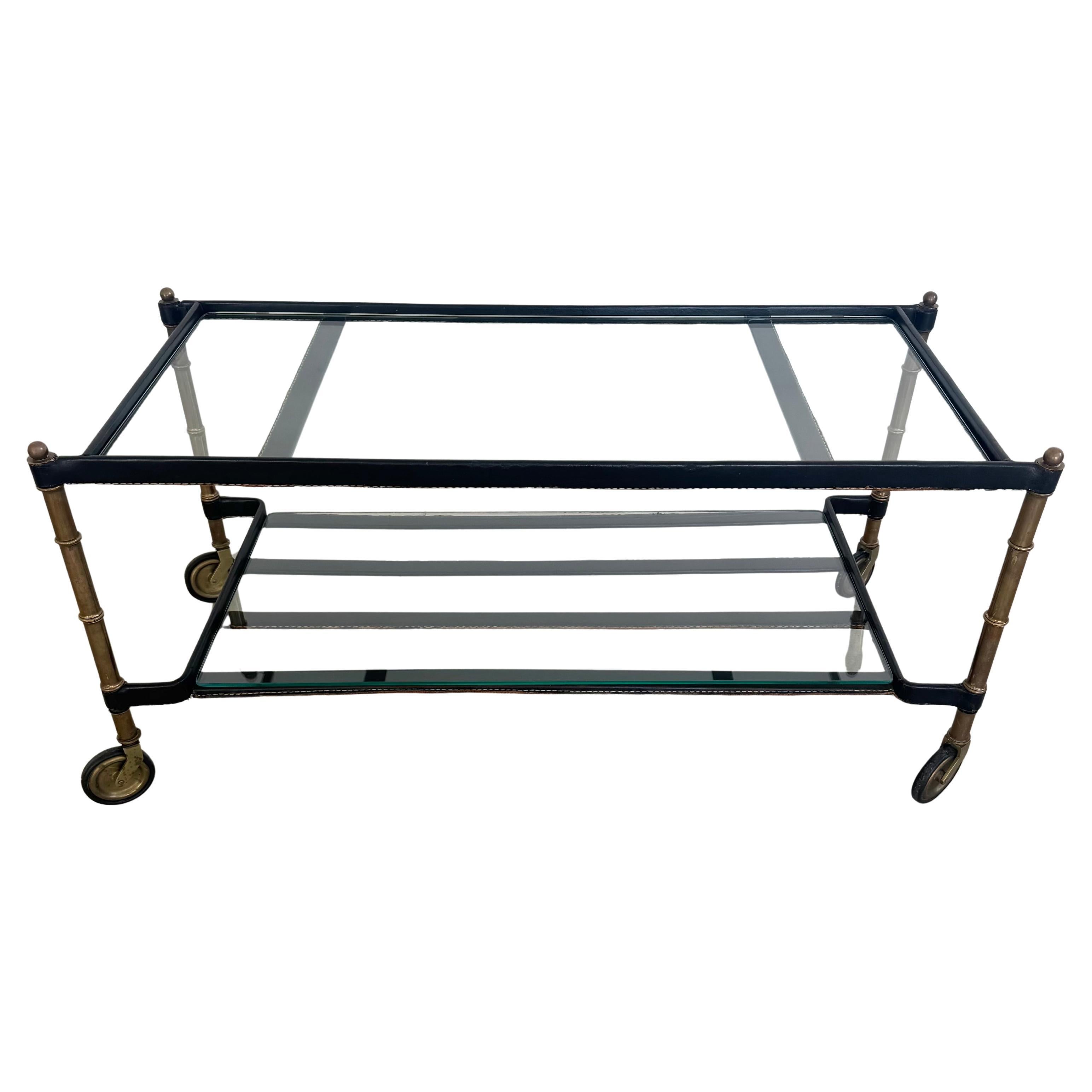Jacques Adnet 2-stöckiger lederumwickelter Couchtisch, 1950er Jahre Frankreich im Angebot