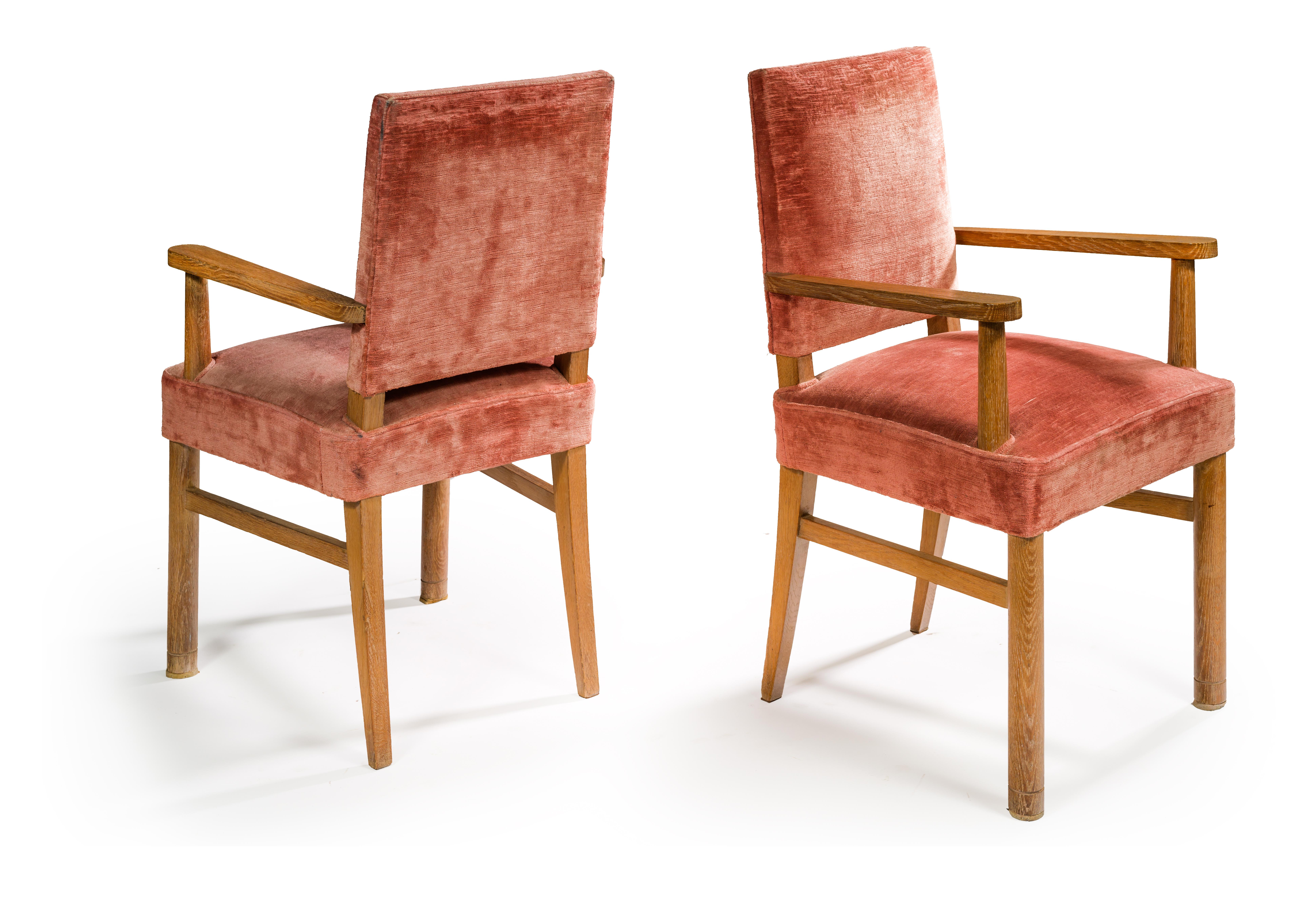 Jacques Adnet, attributed, four armchairs, 1940-1950
Oak and pink vintage velvet.