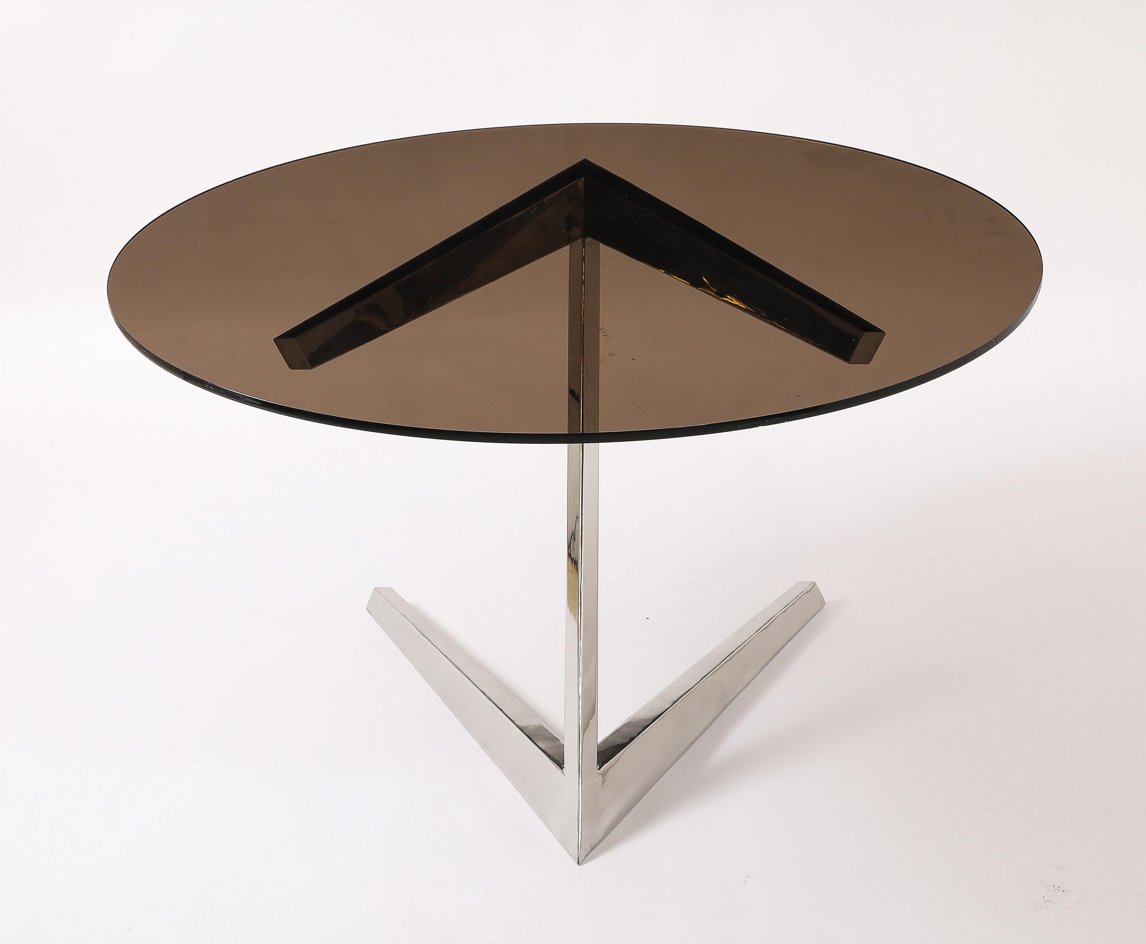 Mesa de pedestal atribuida a Jacques Adnet, Francia Años 70 Acero en venta