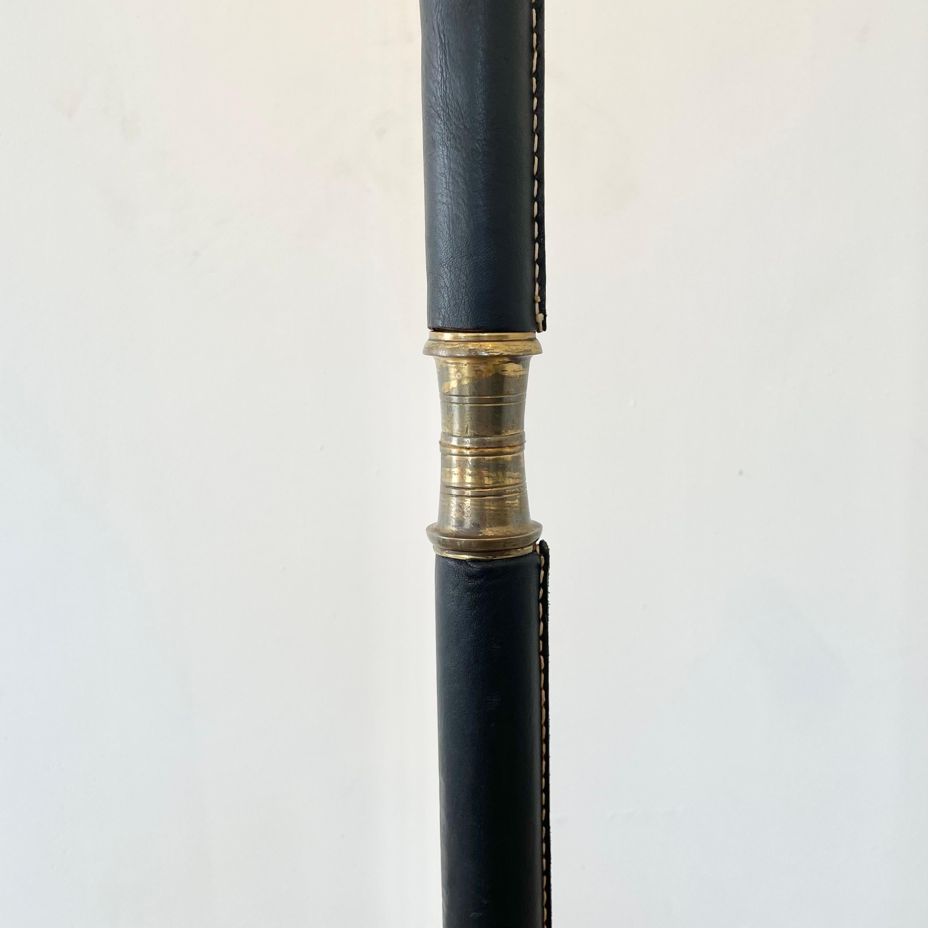 Jacques Adnet, Stehlampe aus schwarzem Leder, 1950er-Jahre, Frankreich im Angebot 1