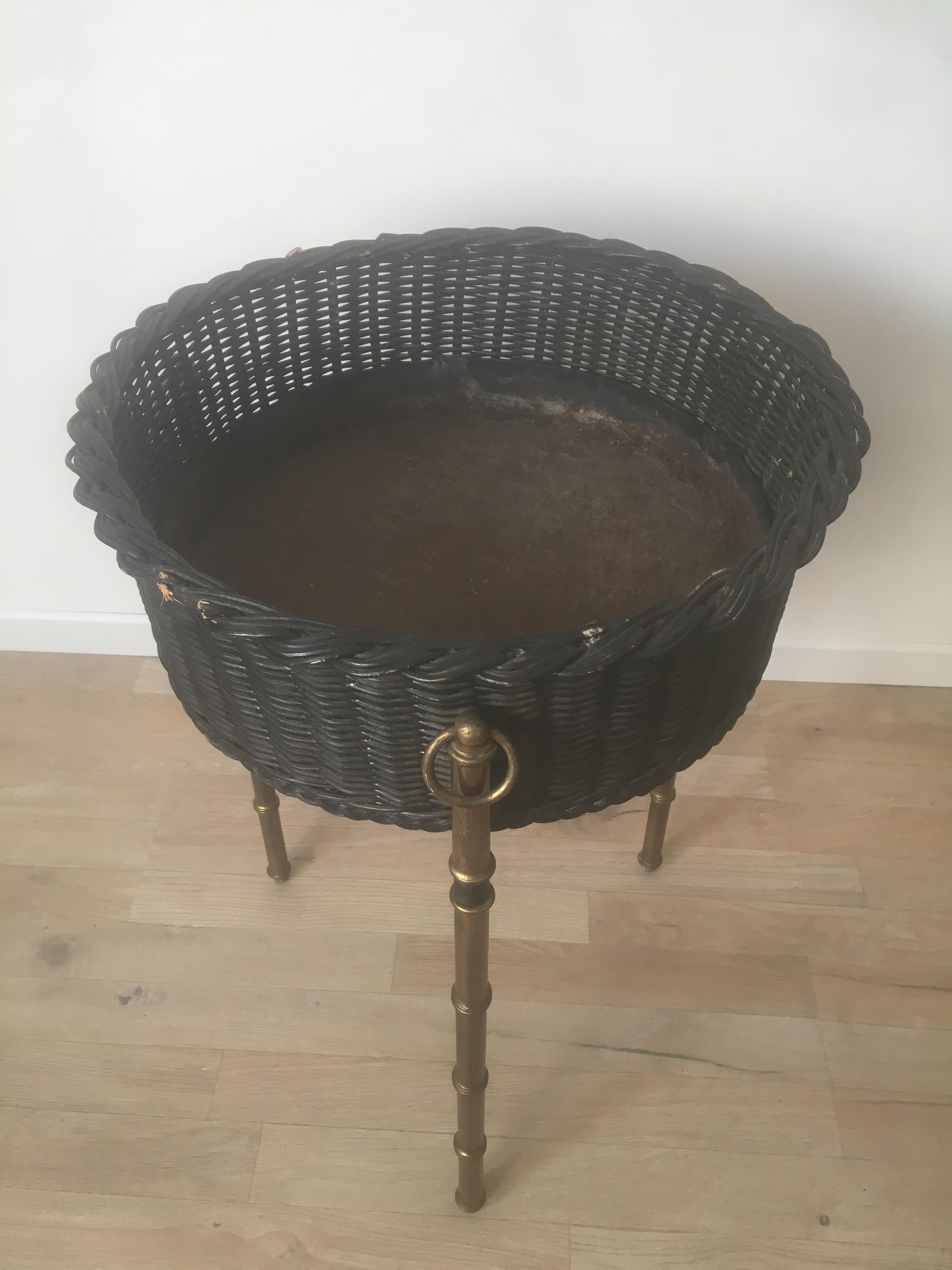  Jacques Adnet Black Rattan Indoor Planter, Bamboo Gilt Metal Legs, French 1950s In Good Condition For Sale In Aix En Provence, FR