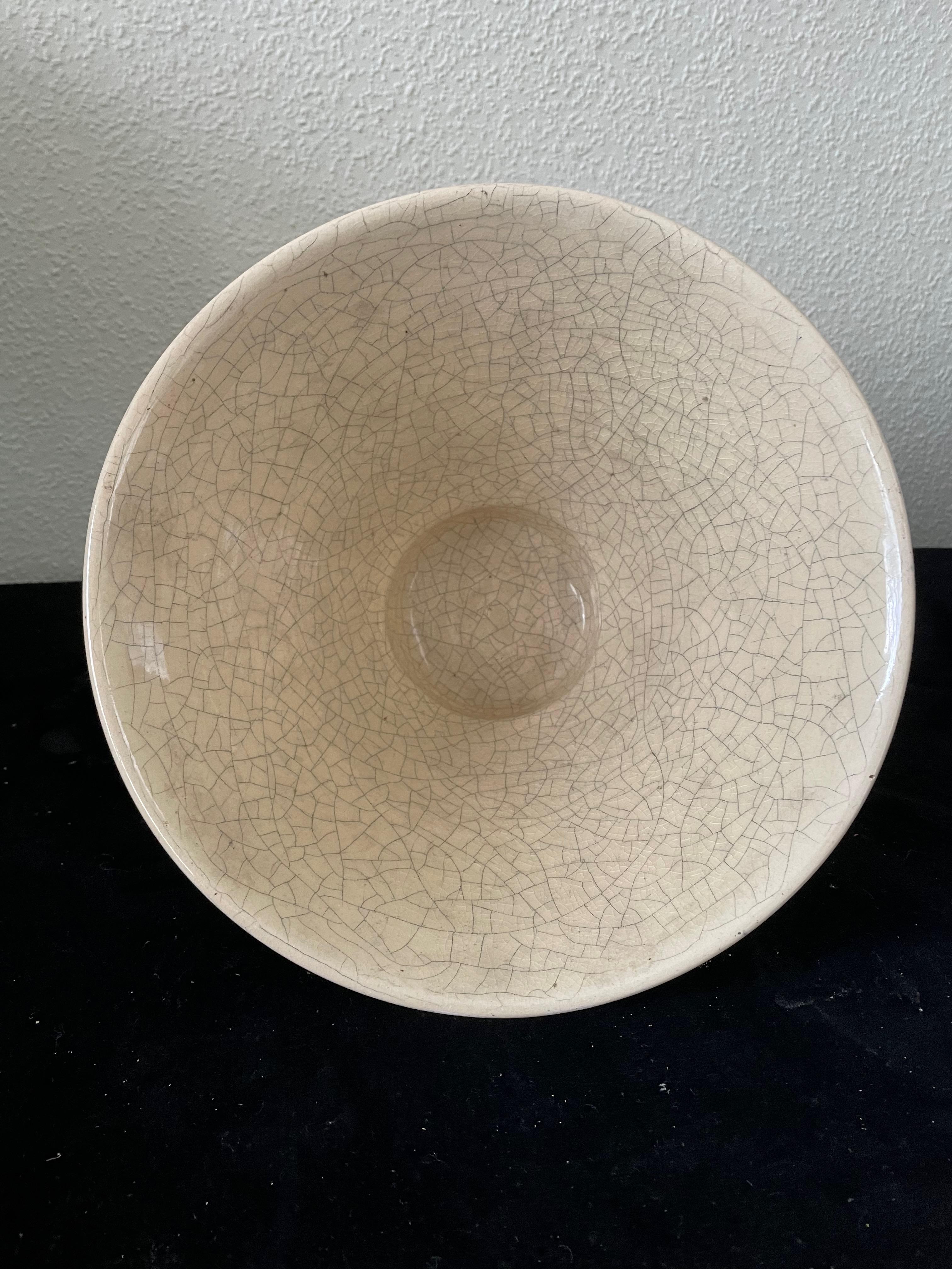 Jacques Adnet Craquelé Ceramic Bowl .  France 1925. Signed and documented. (Französisch) im Angebot