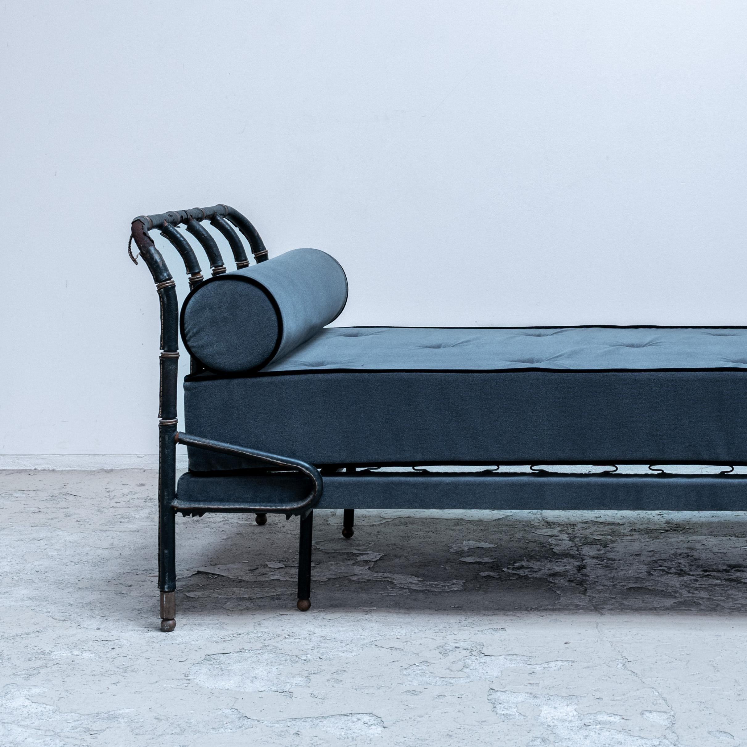 Jacques Adnet Daybed, Frankreich, 1950er Jahre (Französisch) im Angebot
