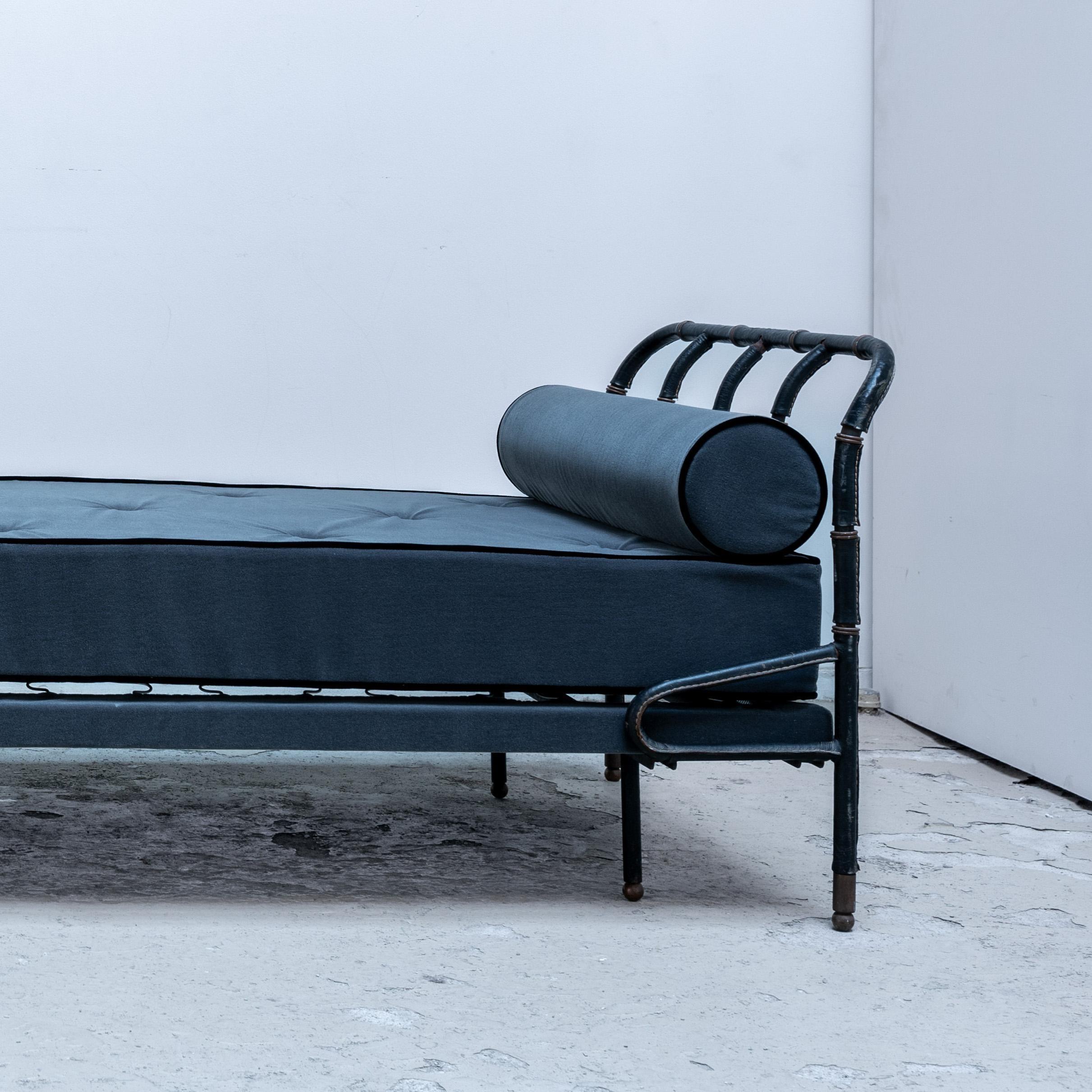 Jacques Adnet Daybed, Frankreich, 1950er Jahre im Zustand „Gut“ im Angebot in Tokyo, Tokyo