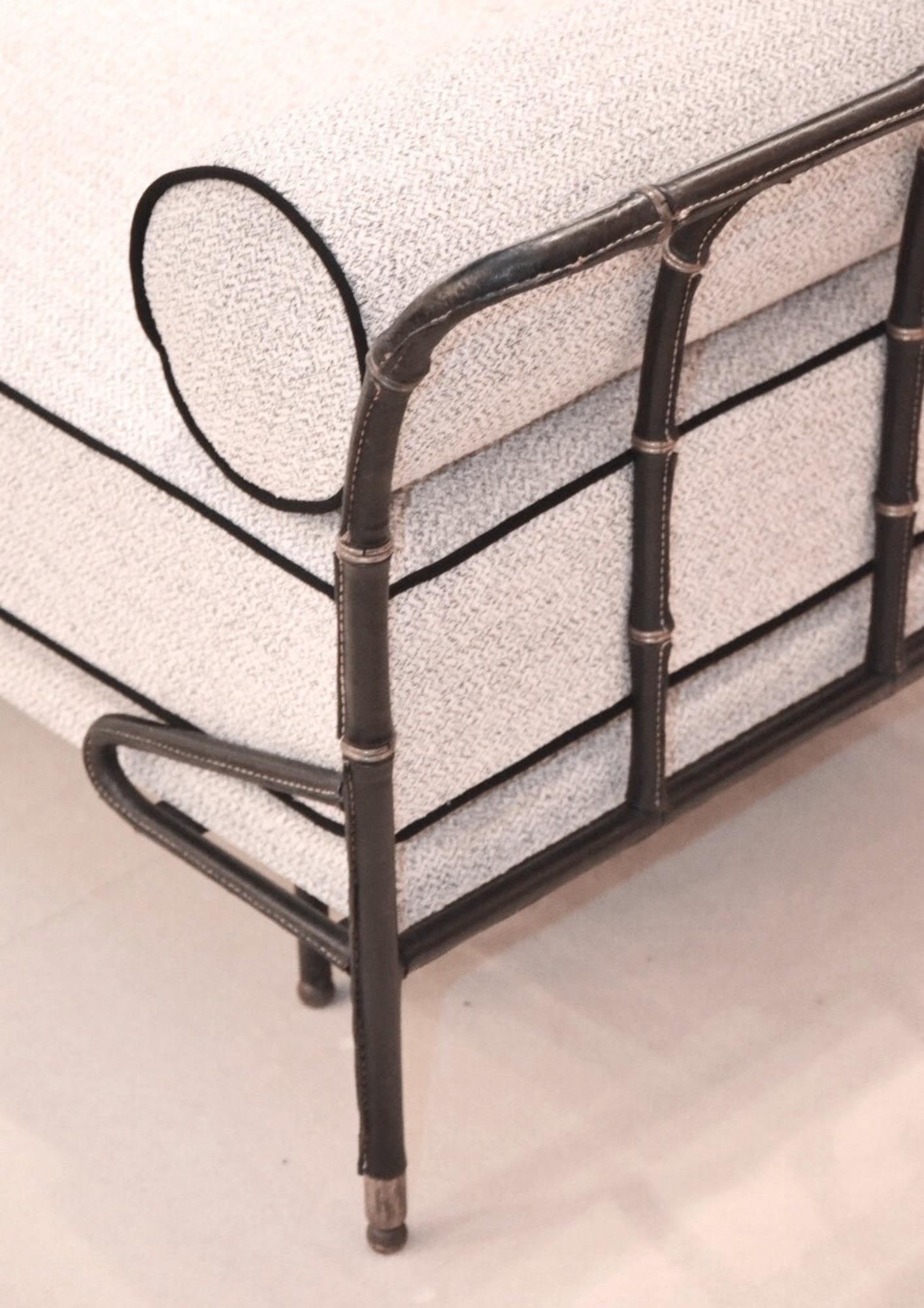 Jacques Adnet
Daybed
Black stitched leather and brass
France, 1950
H. 68.5 cm. L. 216 cm. D. 96.5 cm