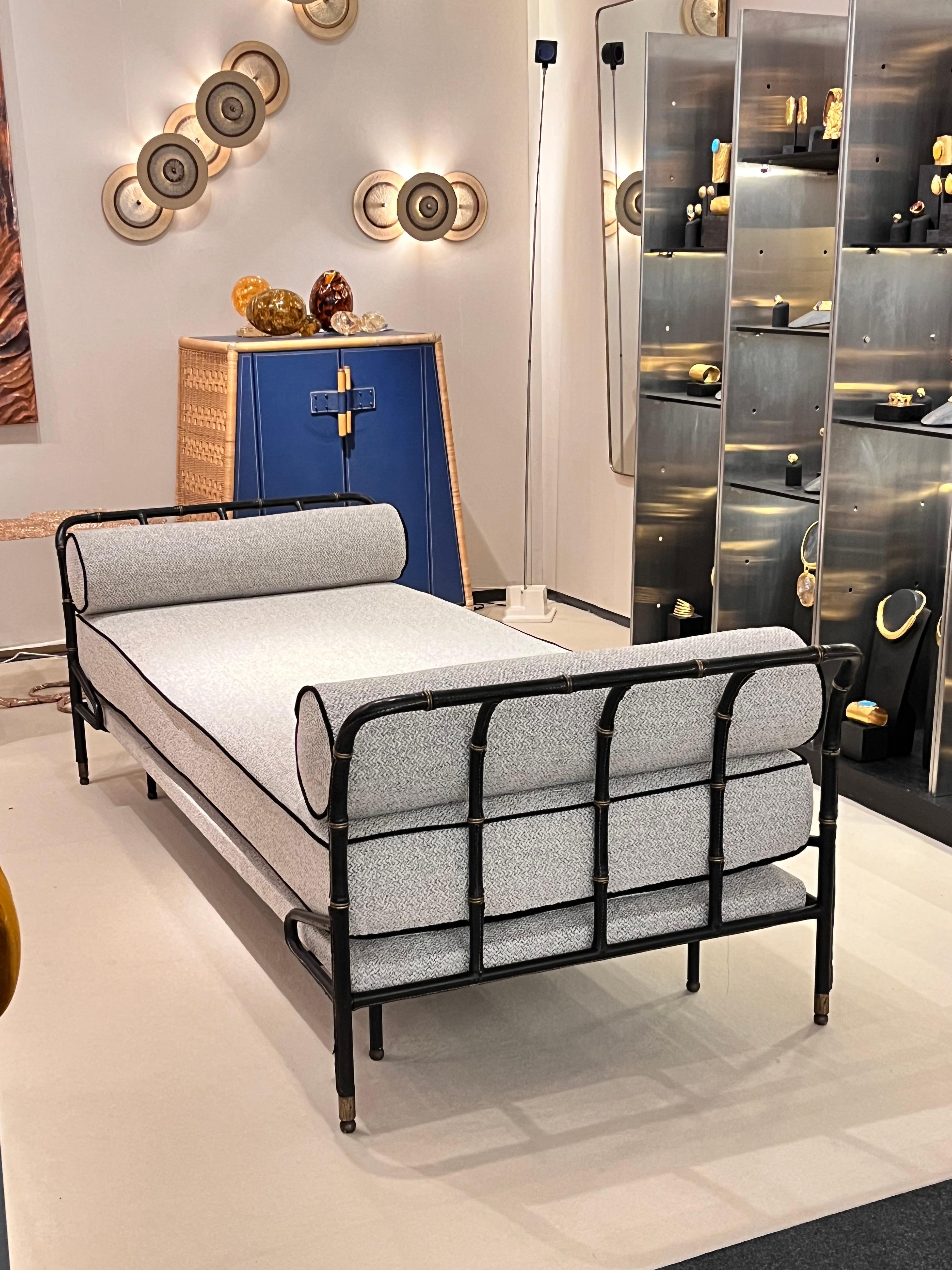 Mid-Century Modern Jacques Adnet - Daybed in Black Stitched Leather and Brass - France, 1950 For Sale