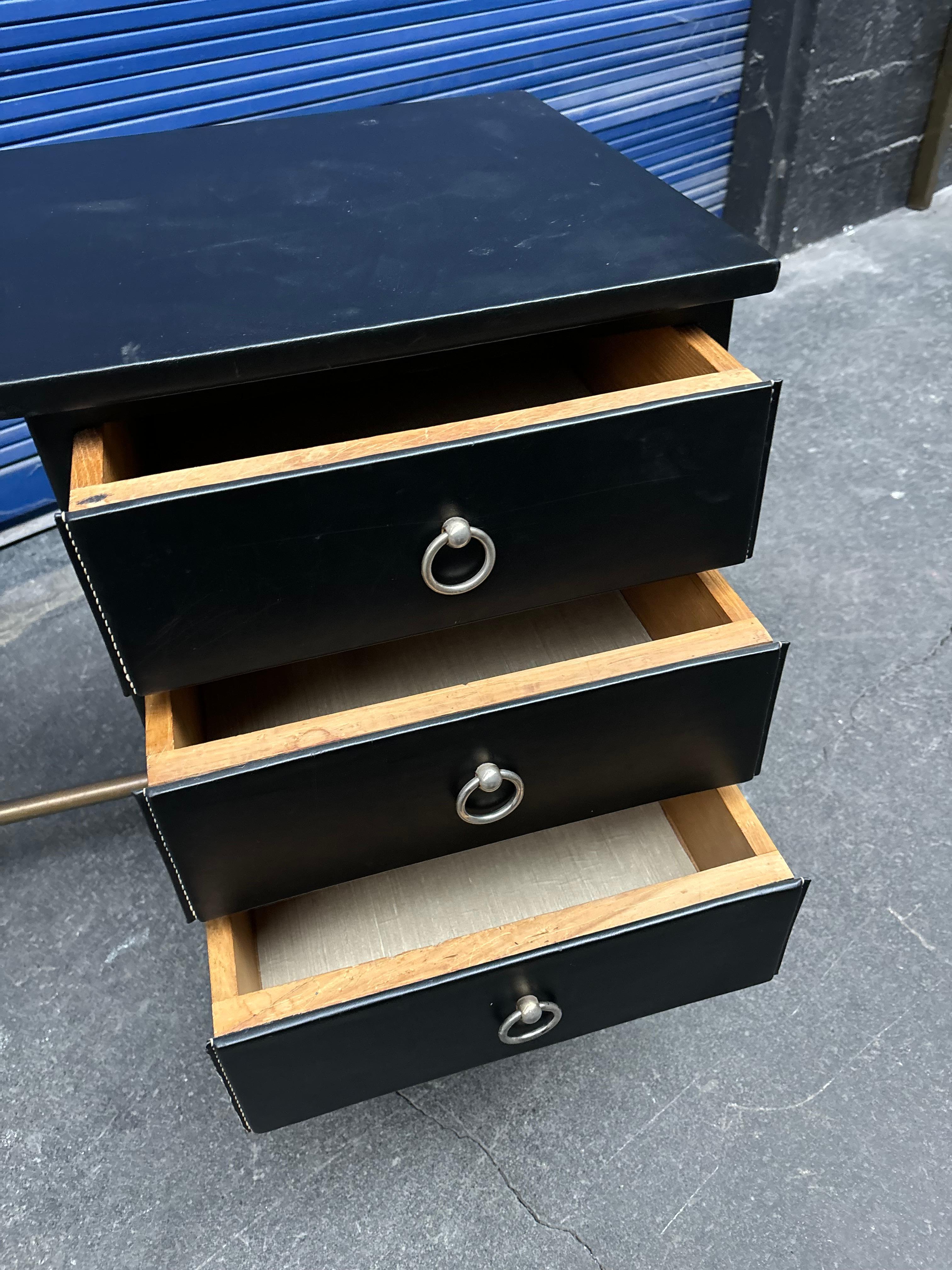 Scrivania Jacques Adnet in pelle in vendita 13