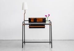 Bureau Jacques Adnet avec lampe