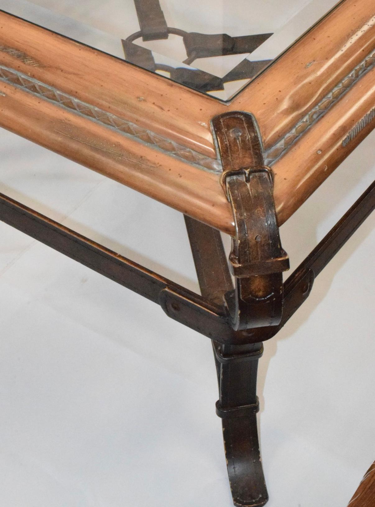 Verre Jacques Adnet pour Hermes Table basse en fer à motif de sangle équestre en vente
