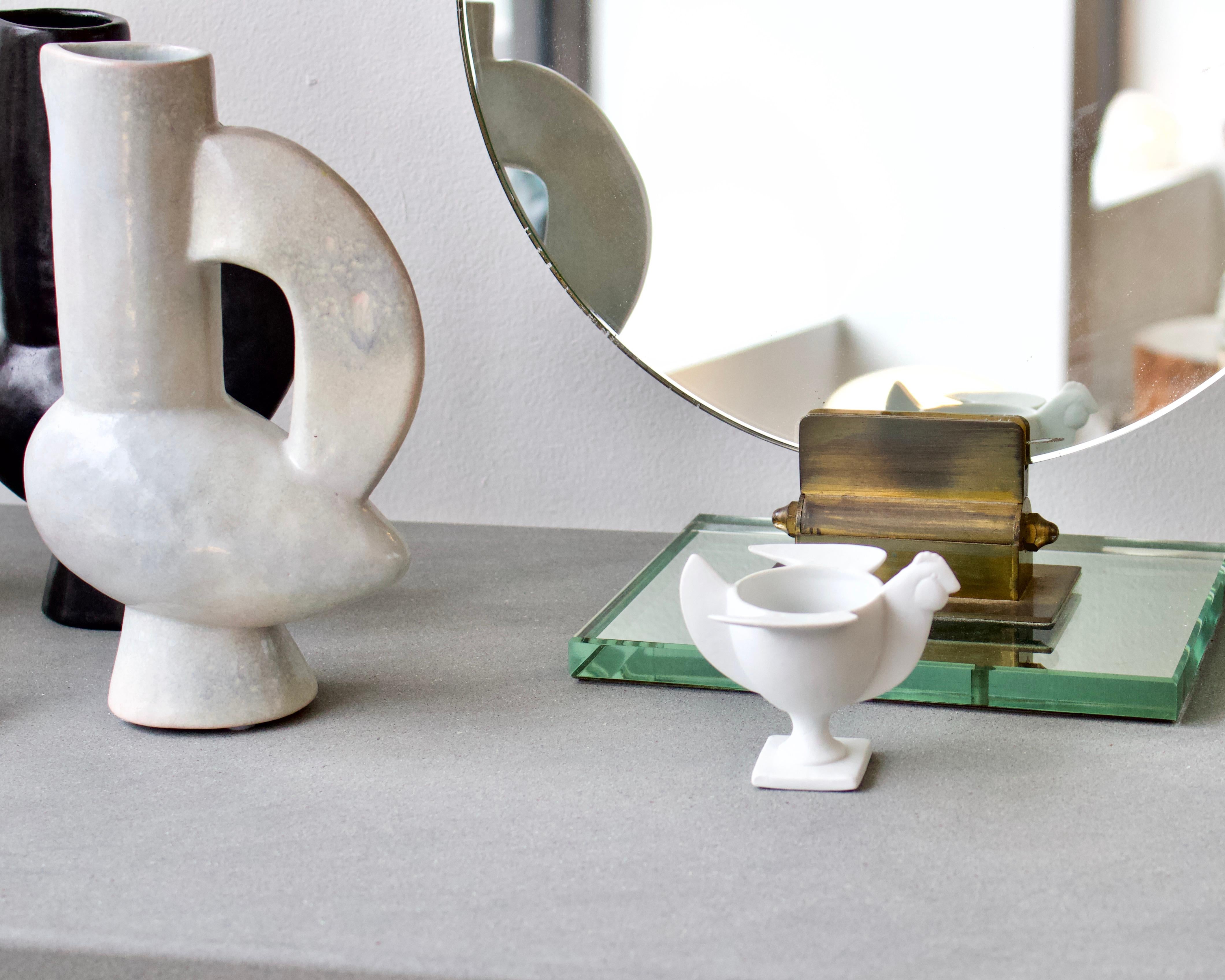 Specchio da tavolo o da vanità francese di Jacques Adnet con dettagli in bronzo in vendita 9