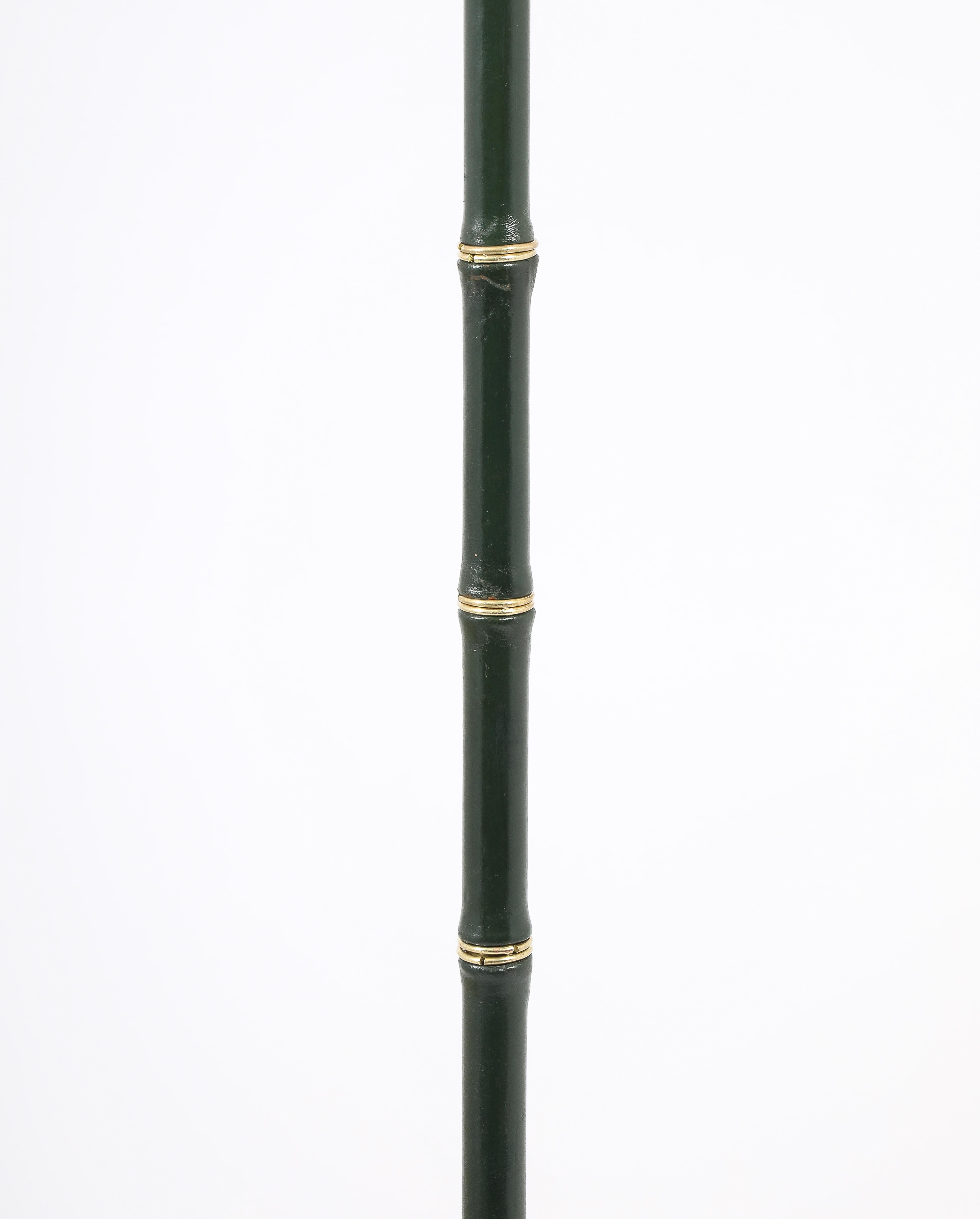 Lámpara de pie Jacques Adnet Verde, Francia Años 50 en venta 6