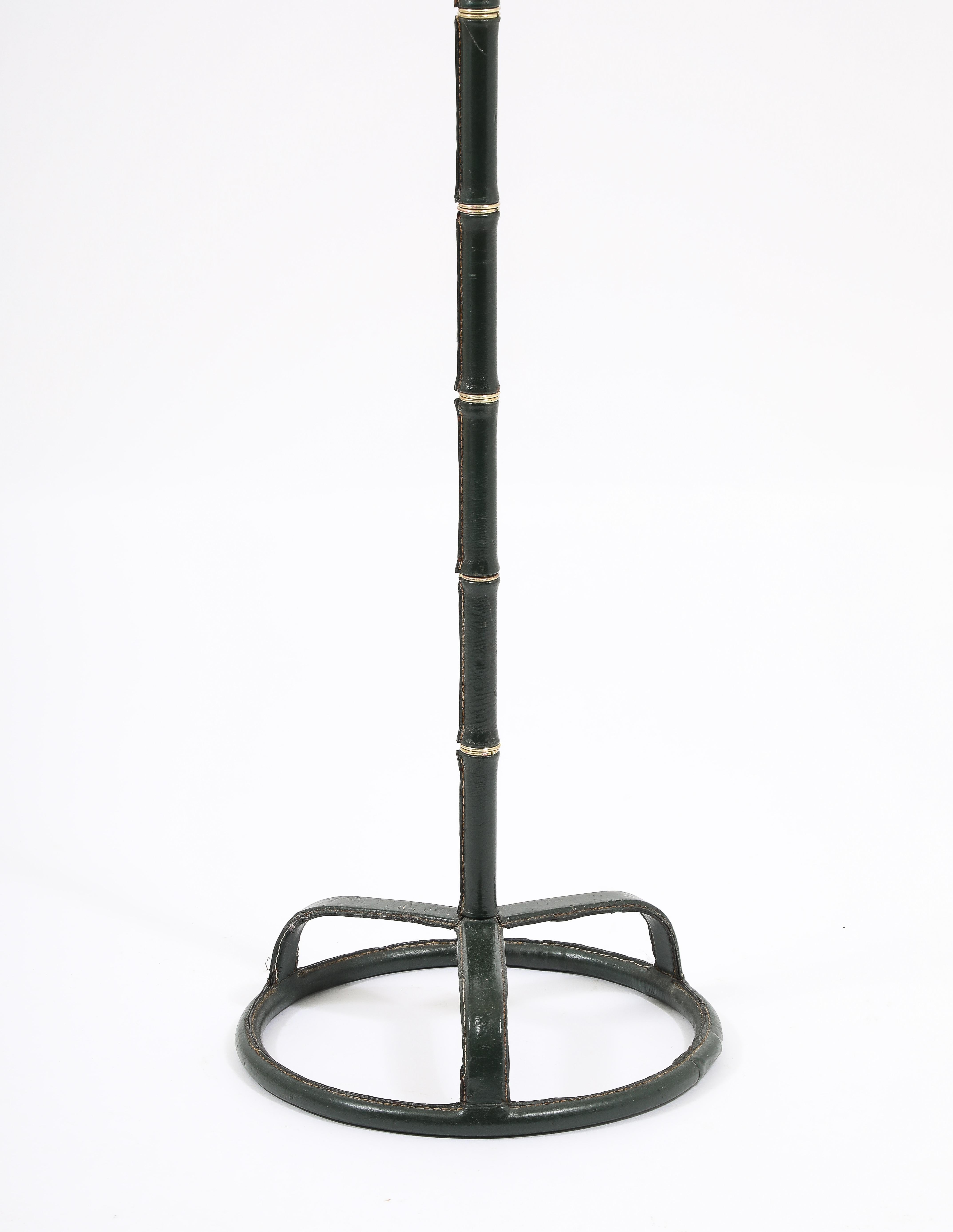 Lámpara de pie Jacques Adnet Verde, Francia Años 50 Francés en venta