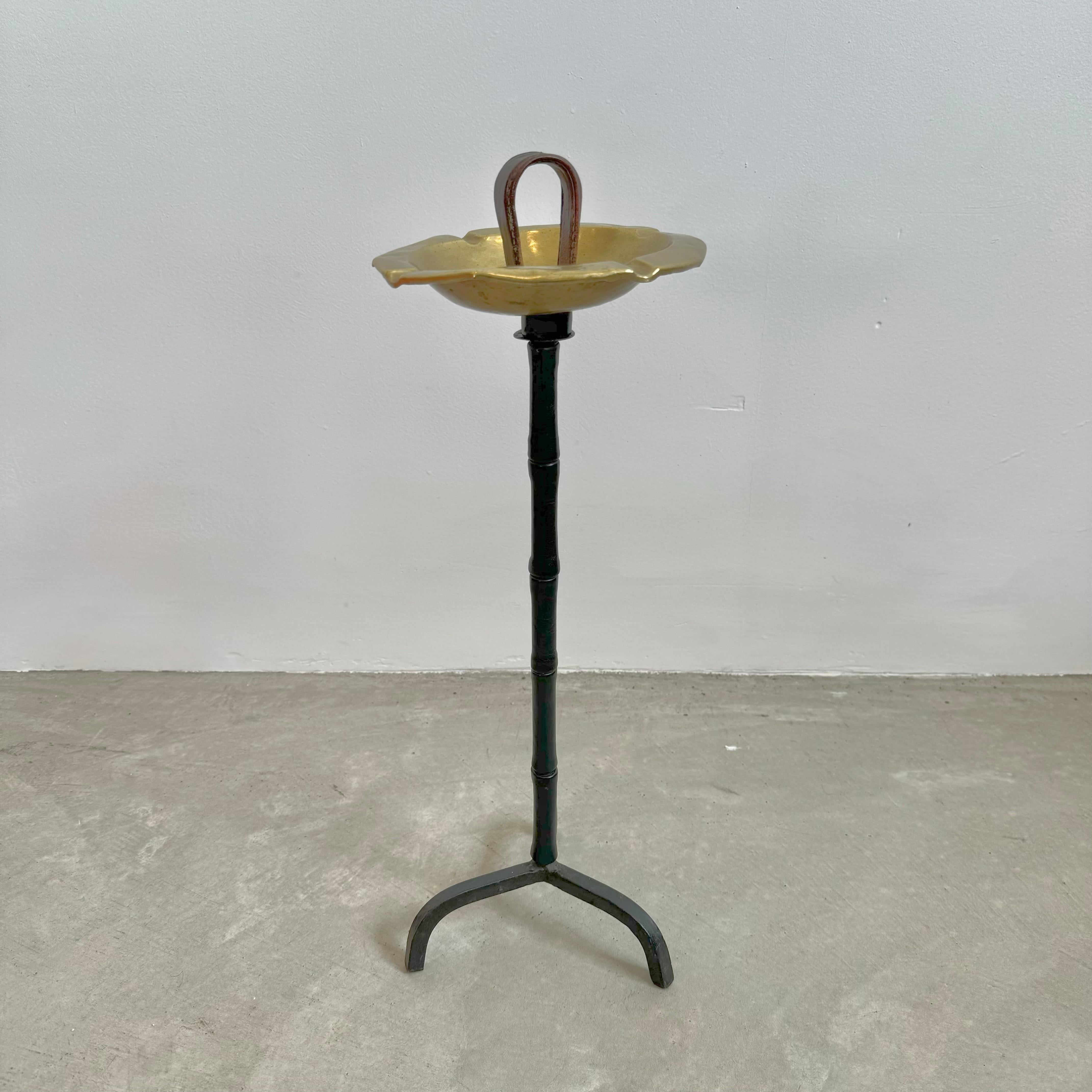 Jacques Adnet Leather and Brass Floor Ashtray, 1950s France In Good Condition For Sale In Los Angeles, CA