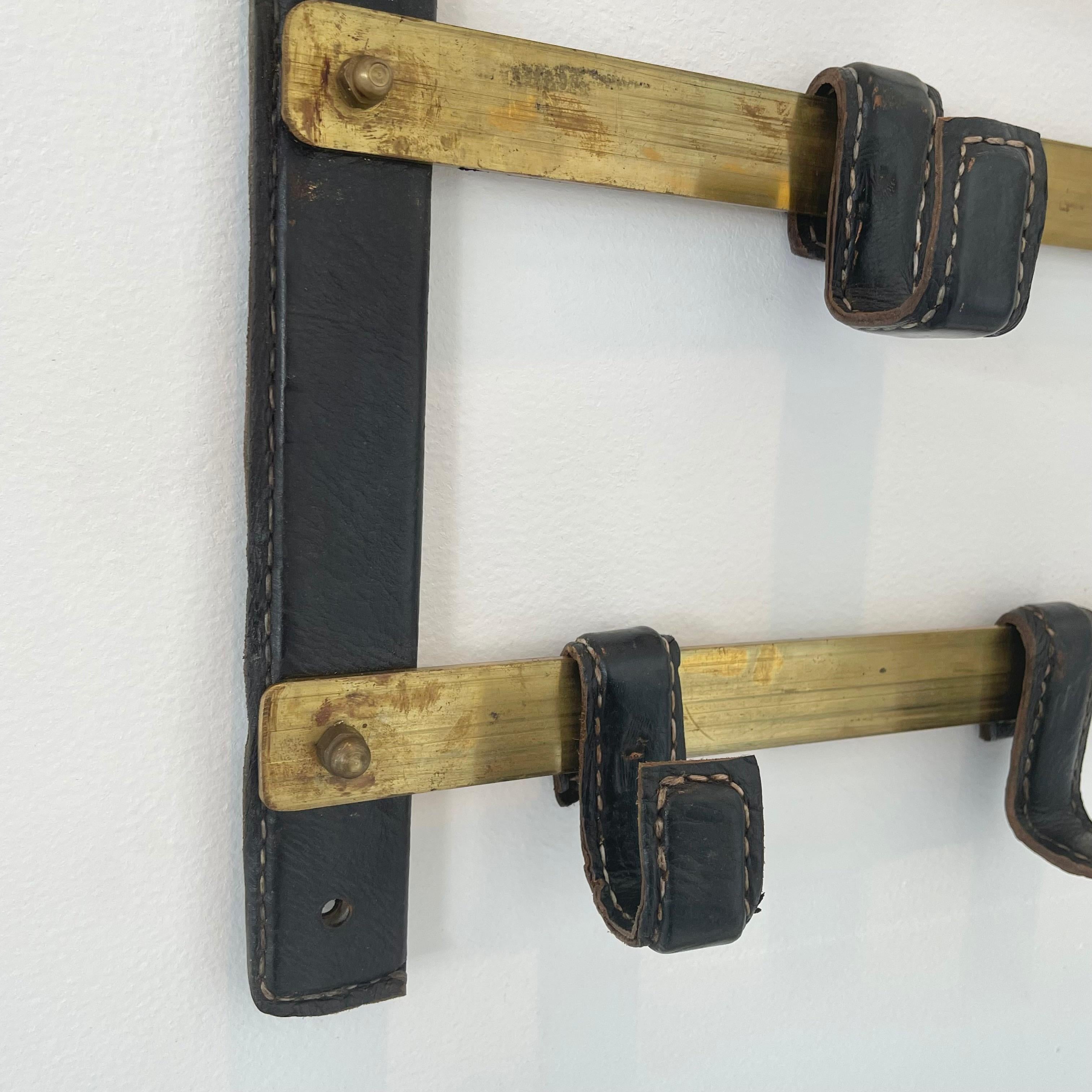 Jacques Adnet Leather and Brass Wall Rack, 1950s France For Sale 4