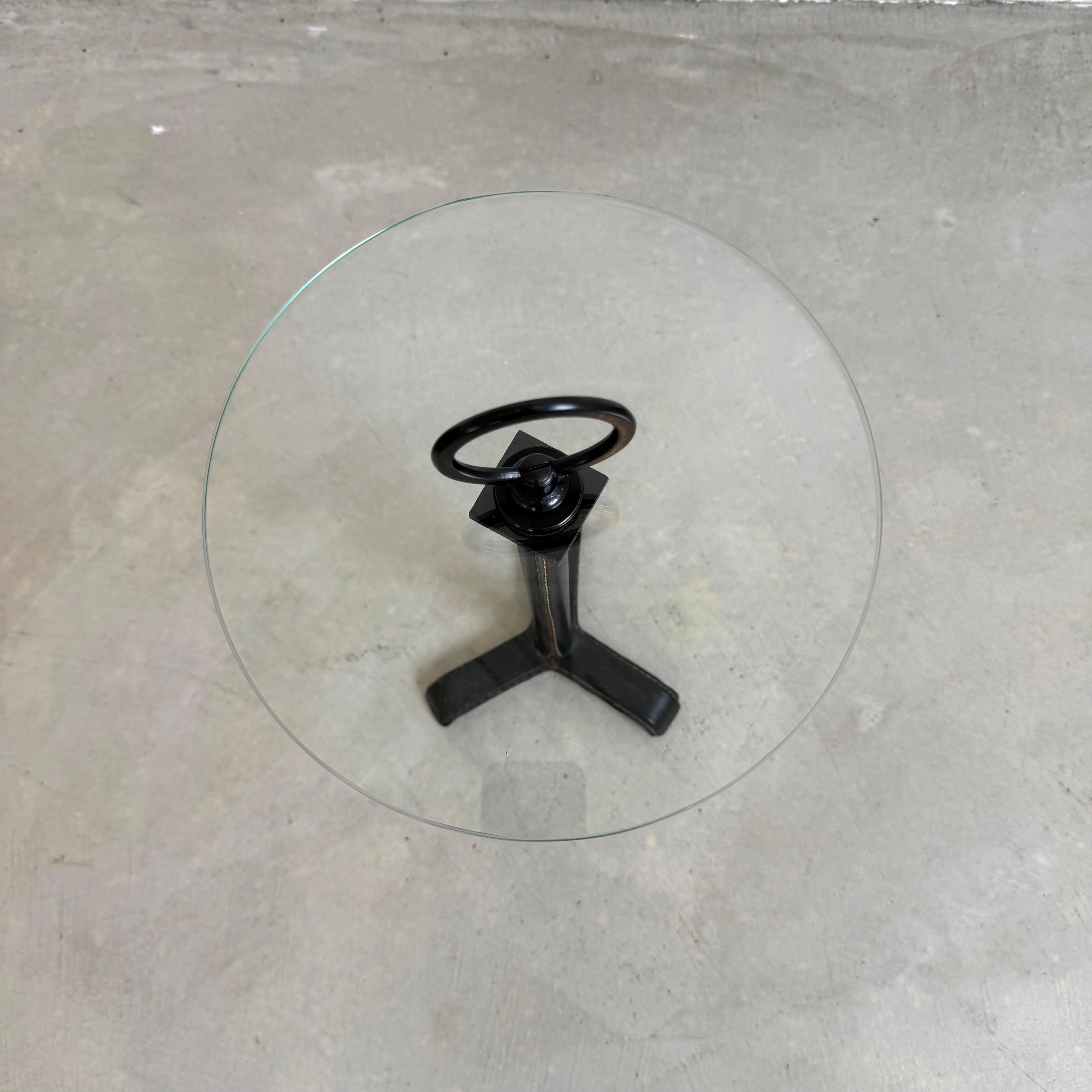 Jacques Adnet Table Cocktail Cuir et Verre, 1950 France en vente 7