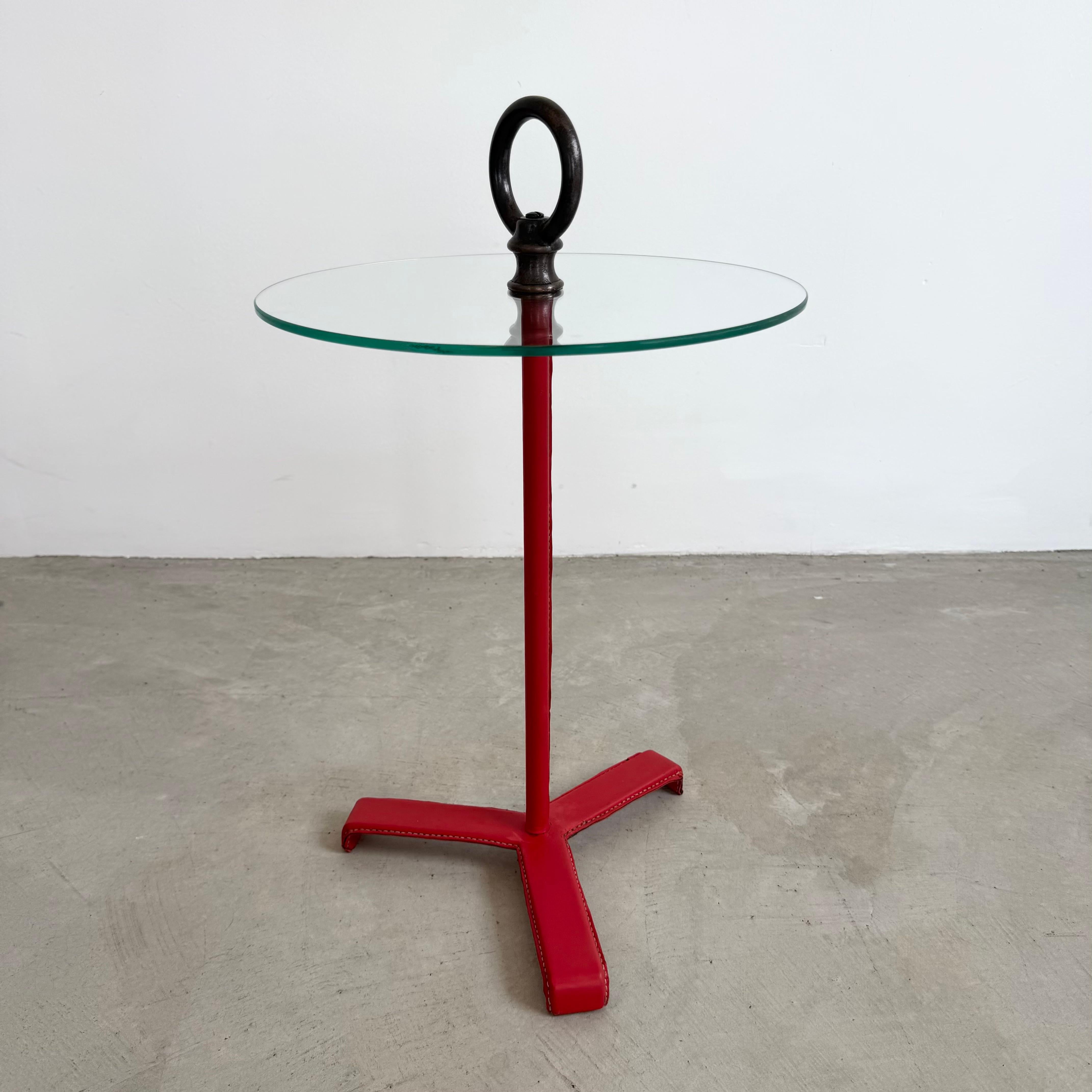 Jacques Adnet Table Cocktail Cuir et Verre, 1950 France en vente 1