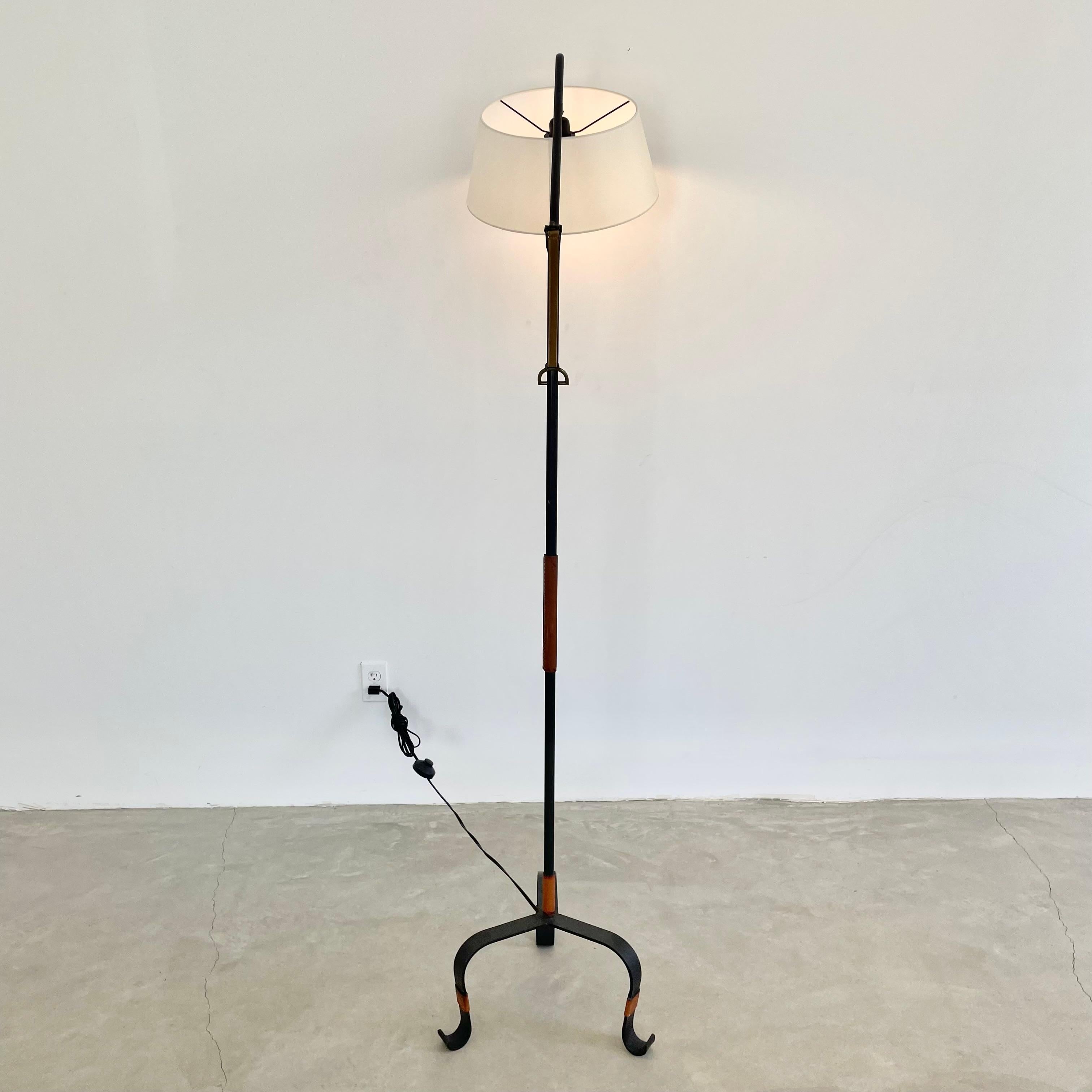 Lampadaire Jacques Adnet en cuir et fer en vente 9