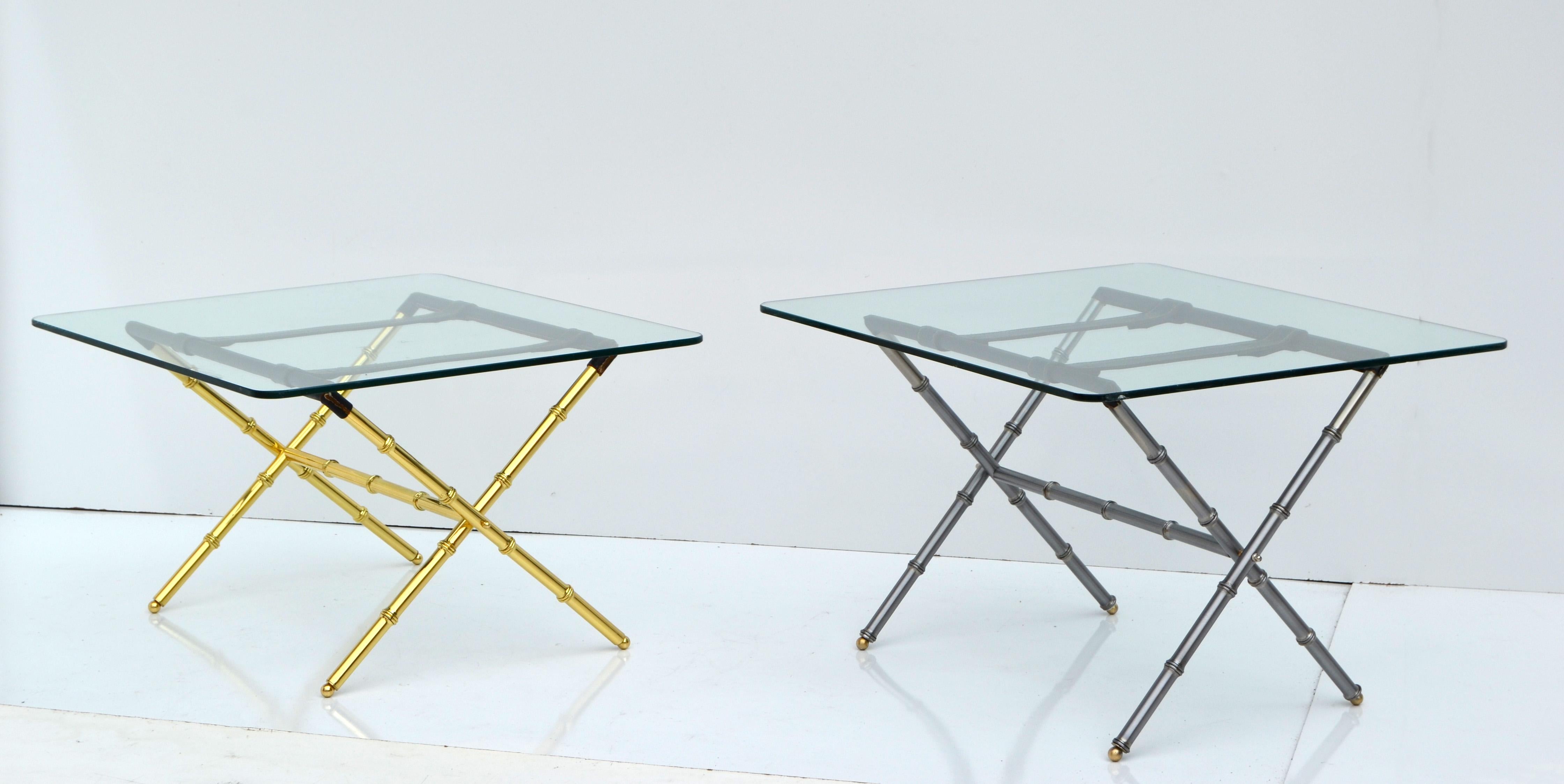 Laiton Table basse pliante Jacques Adnet en cuir et laiton imitation bambou avec base en X et plateau en verre en vente