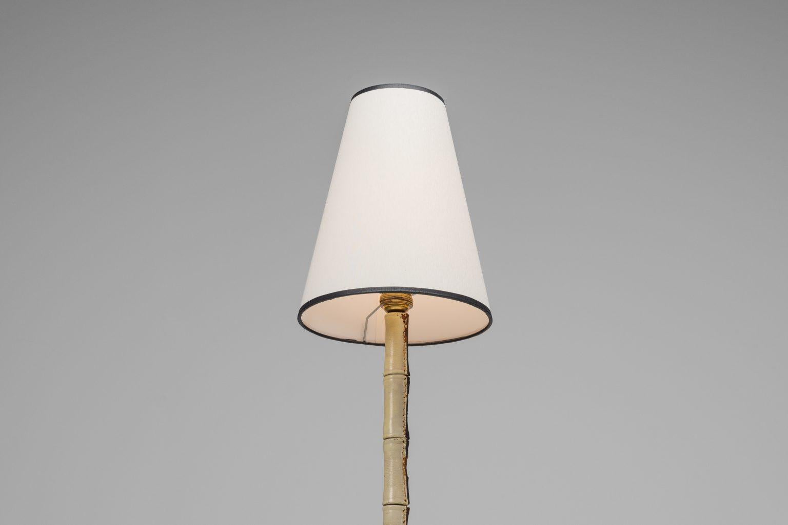 Jacques Adnet leather table lamp France 1950 en venta 2