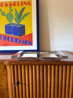 Jacques Adnet, plateau moderniste en lucite avec finition miroir, Maison Adnet, France, 1950