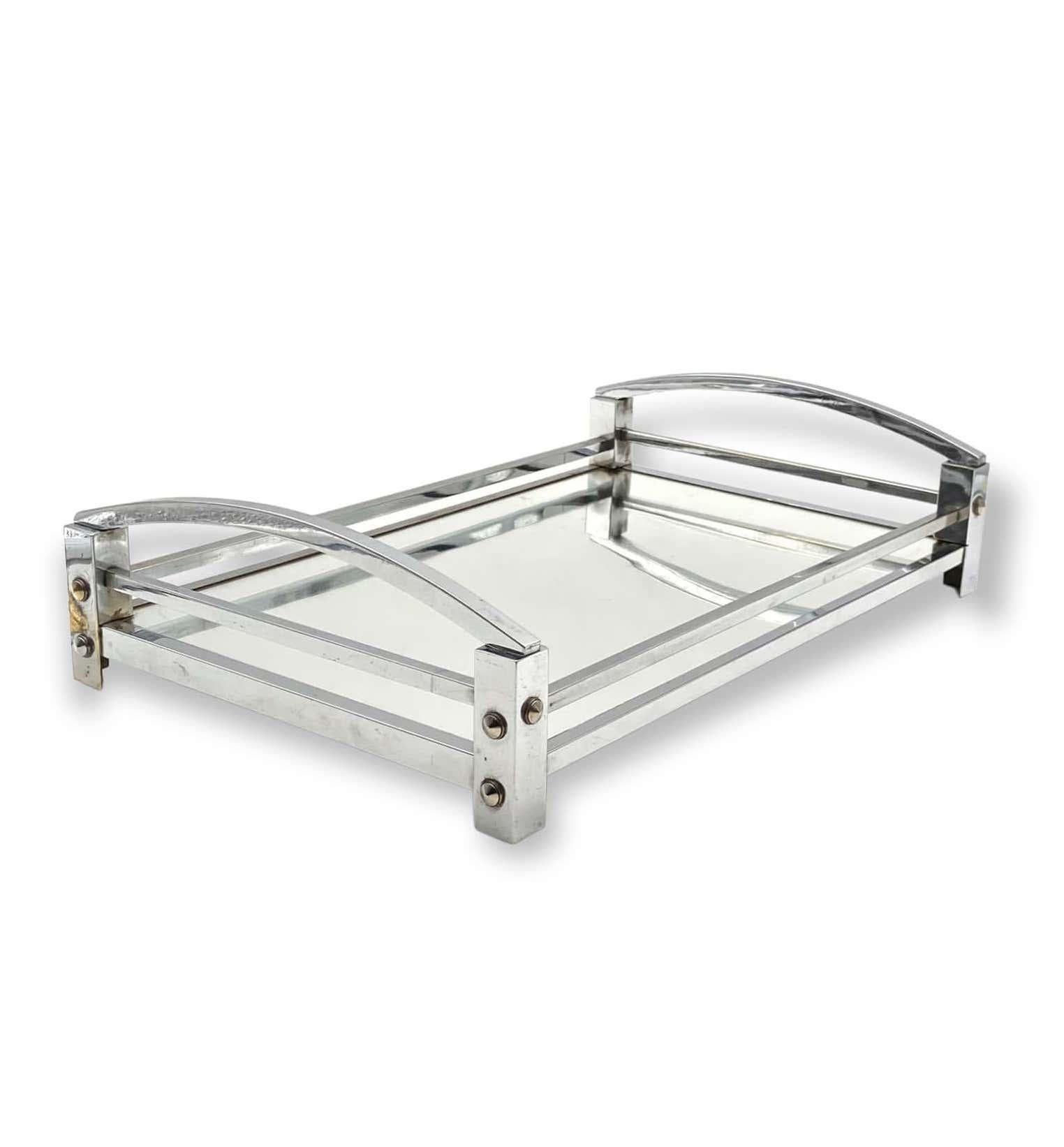 Jacques Adnet, Modernist Mirrored Tray, Maison Adnet, France, 1940-1950 For Sale 7