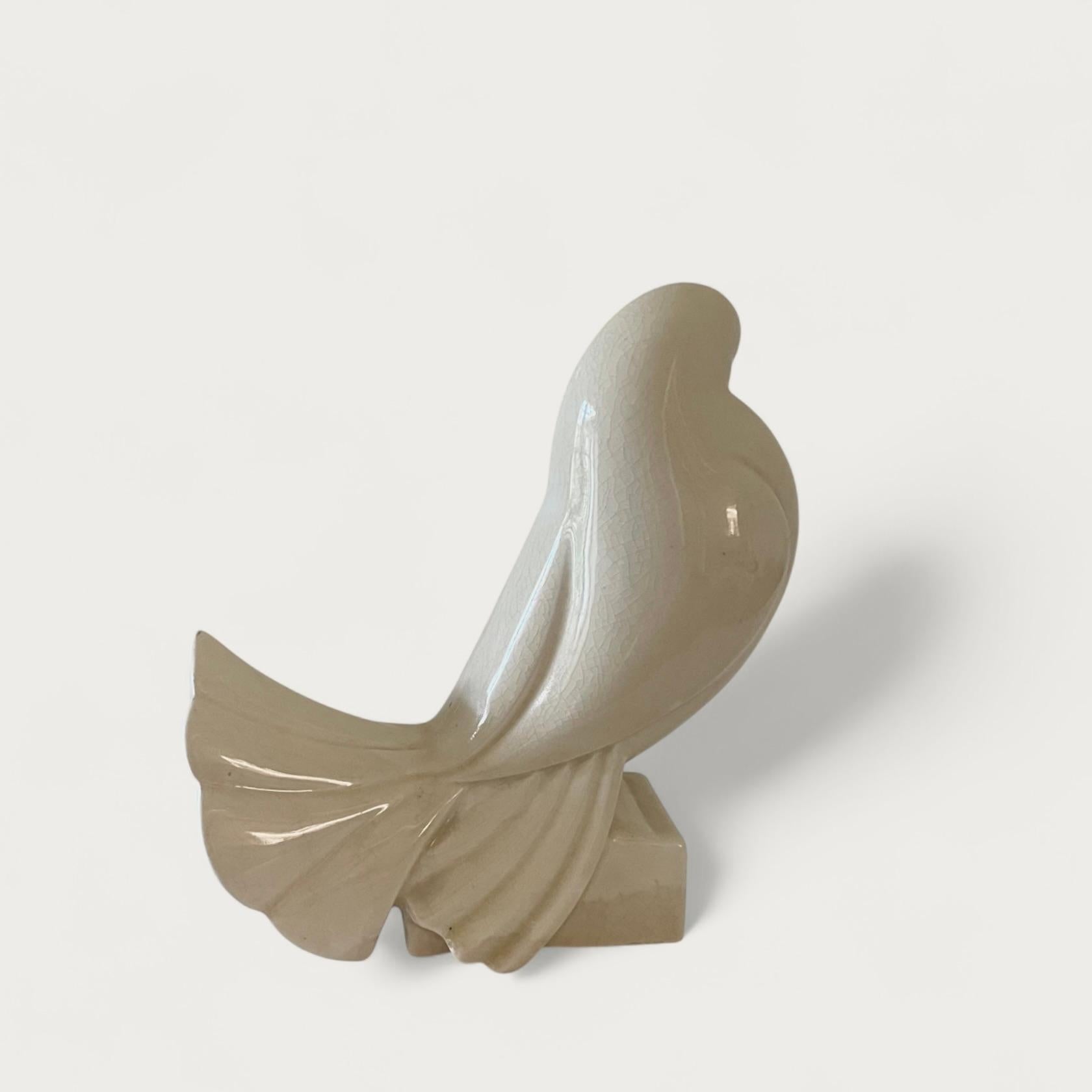 Jacques Adnet Coppia di colombe in ceramica 1930 circa In condizioni buone in vendita a CA, CA