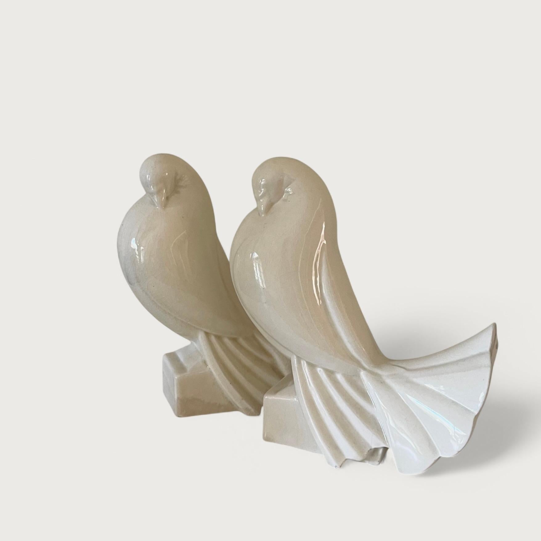 Ceramica Jacques Adnet Coppia di colombe in ceramica 1930 circa in vendita