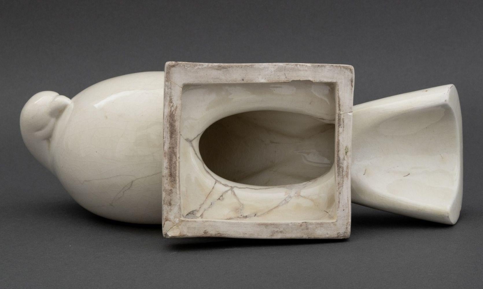 Sculture di colombe in porcellana Jacques Adnet, 3 in vendita 6