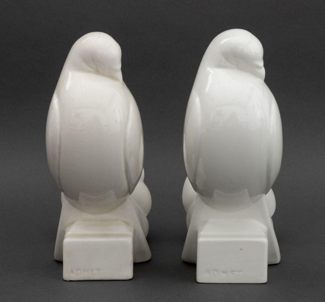 Francese Sculture di colombe in porcellana Jacques Adnet, 3 in vendita