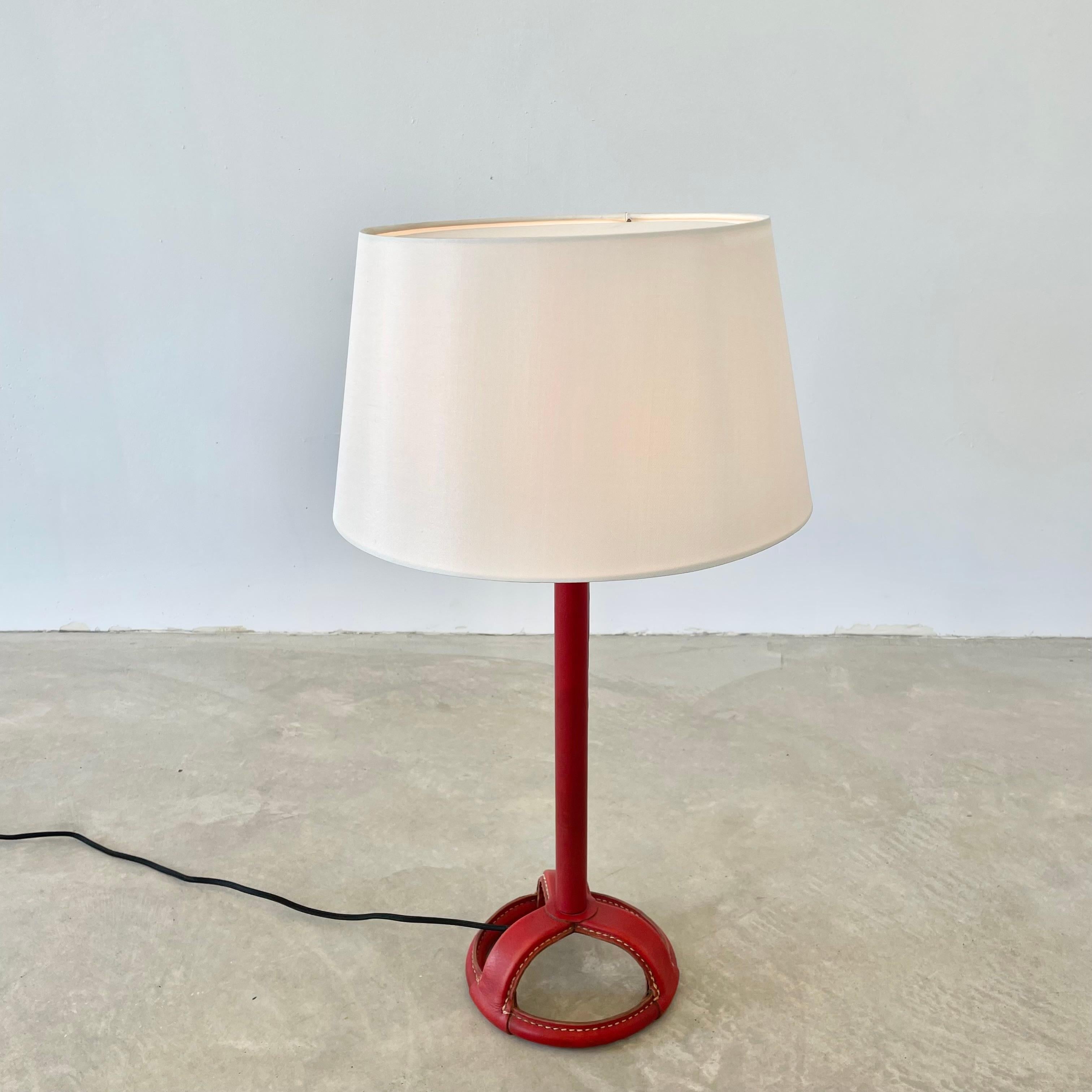 Jacques Adnet Red Leather Table Lamp, 1950s France In Excellent Condition In Los Angeles, CA
