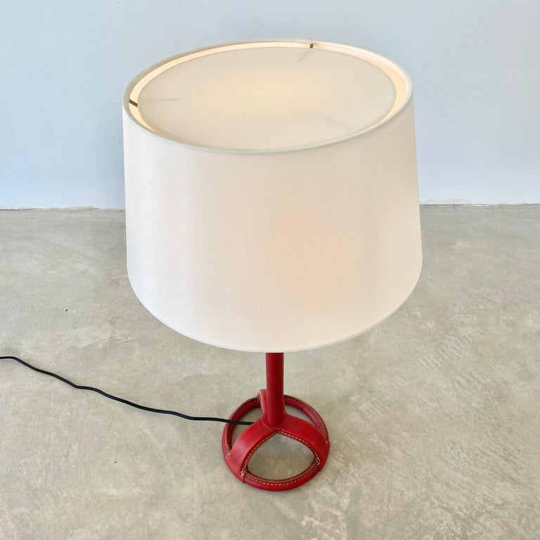 Jacques Adnet Red Leather Table Lamp, 1950s France For Sale 3