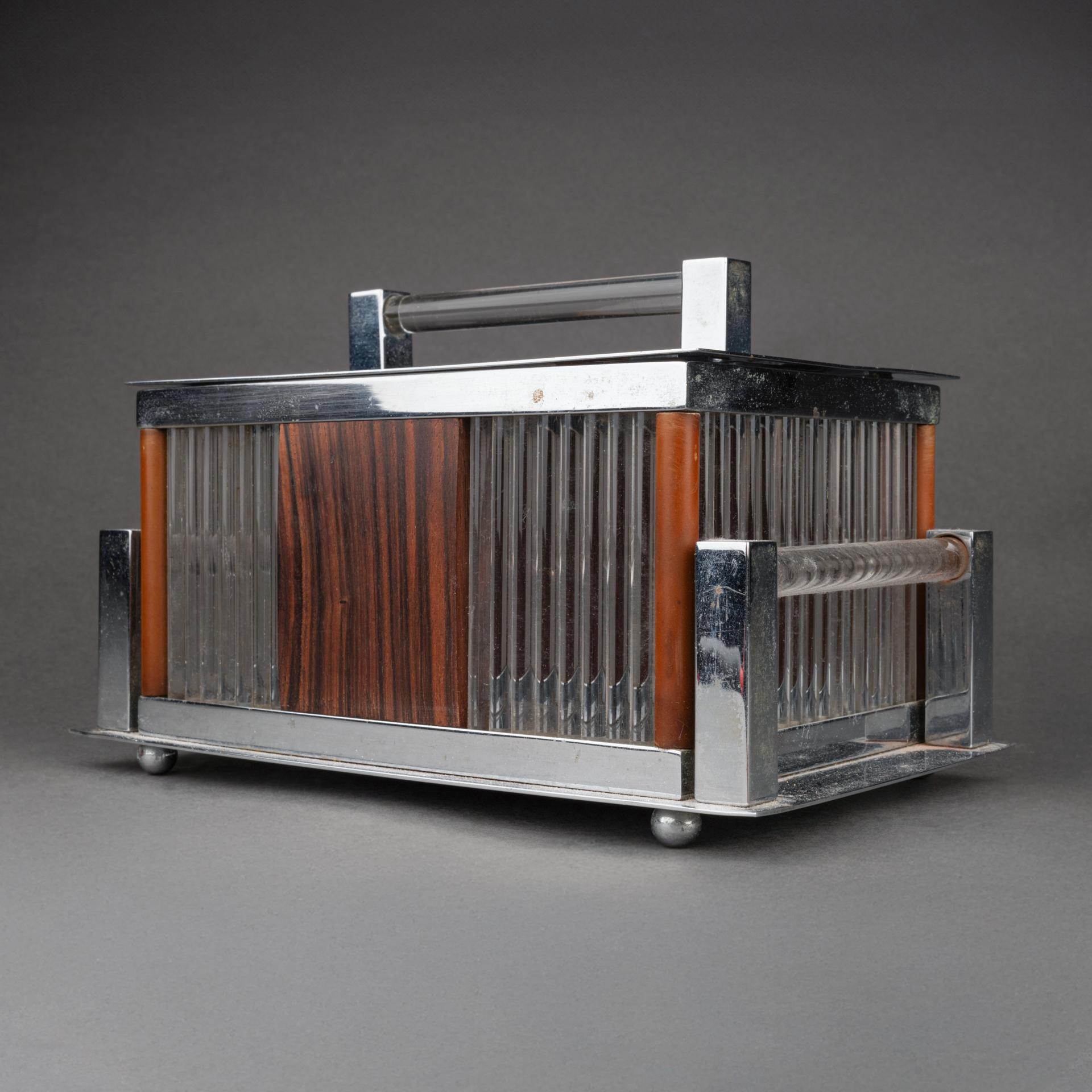 Jacques Adnet : Caja modernista de palisandro, cristal y metal cromado - C.1930-40 mediados del siglo XX