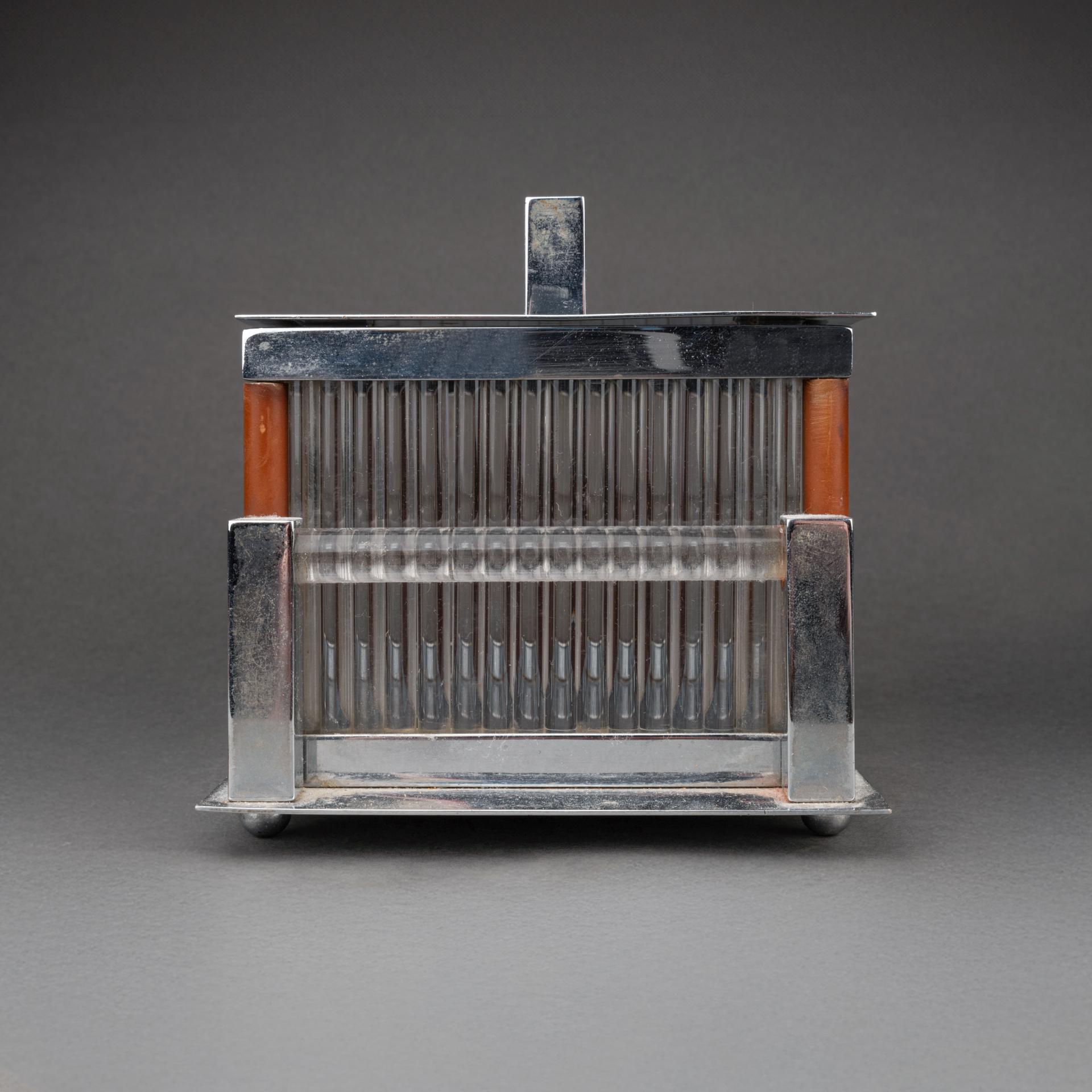 Jacques Adnet : Caja modernista de palisandro, cristal y metal cromado - C.1930-40 Metal