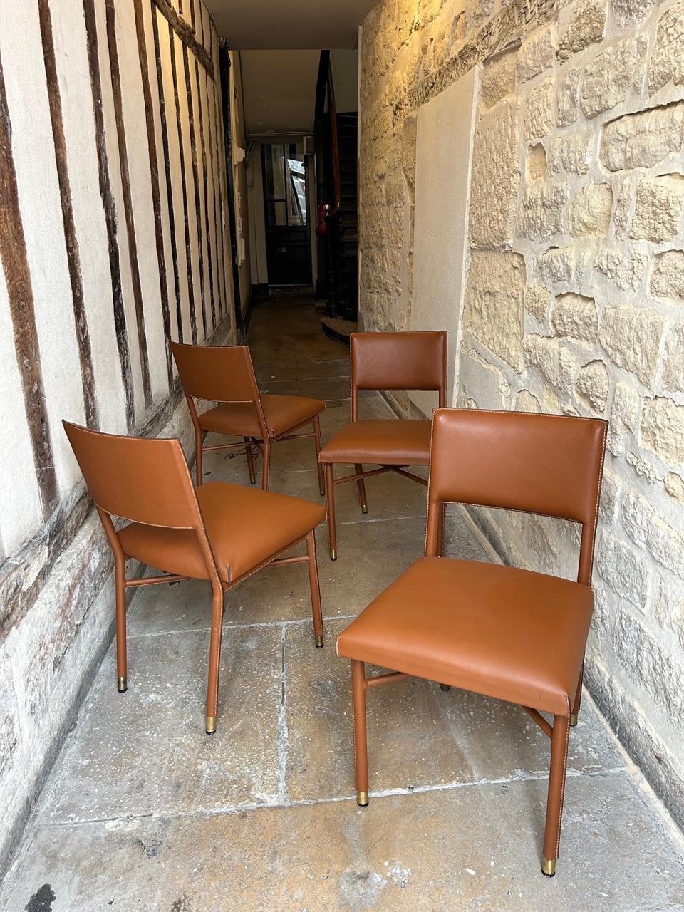 Fatto a mano Jacques Adnet Set di quattro sedie in vendita
