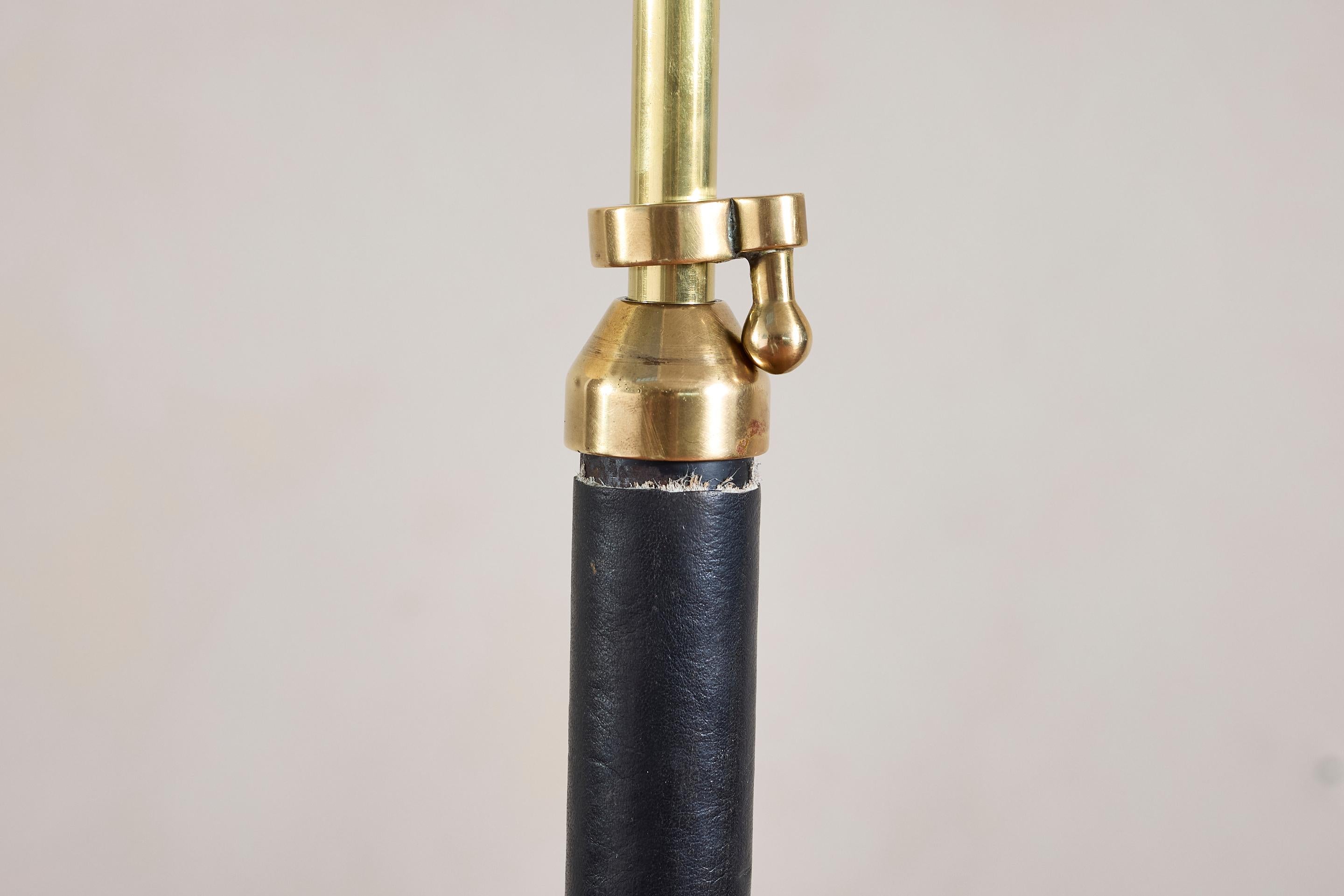 Lampadaire de style Jacques Adnet en vente 7