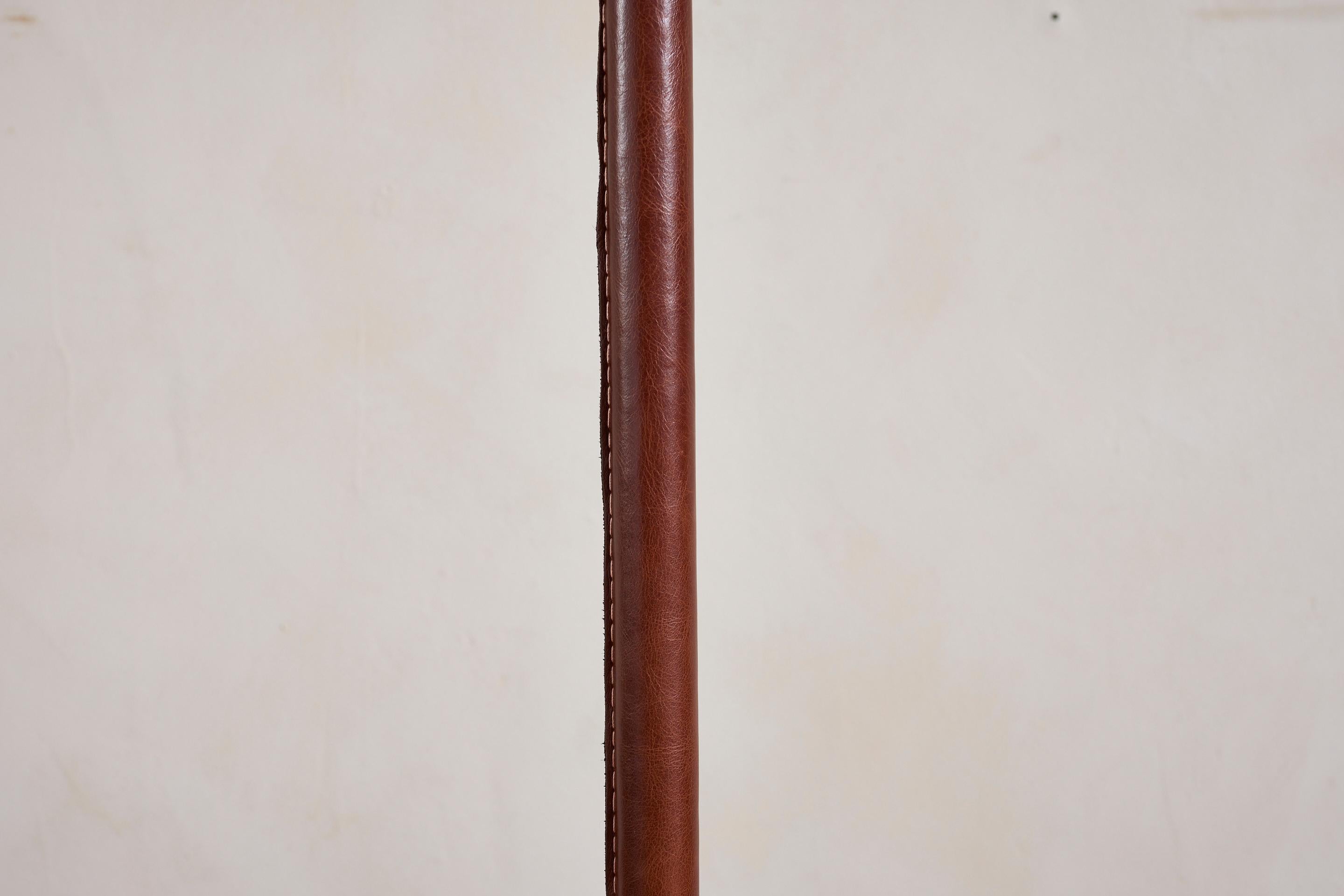 Lampadaire de style Jacques Adnet en vente 8
