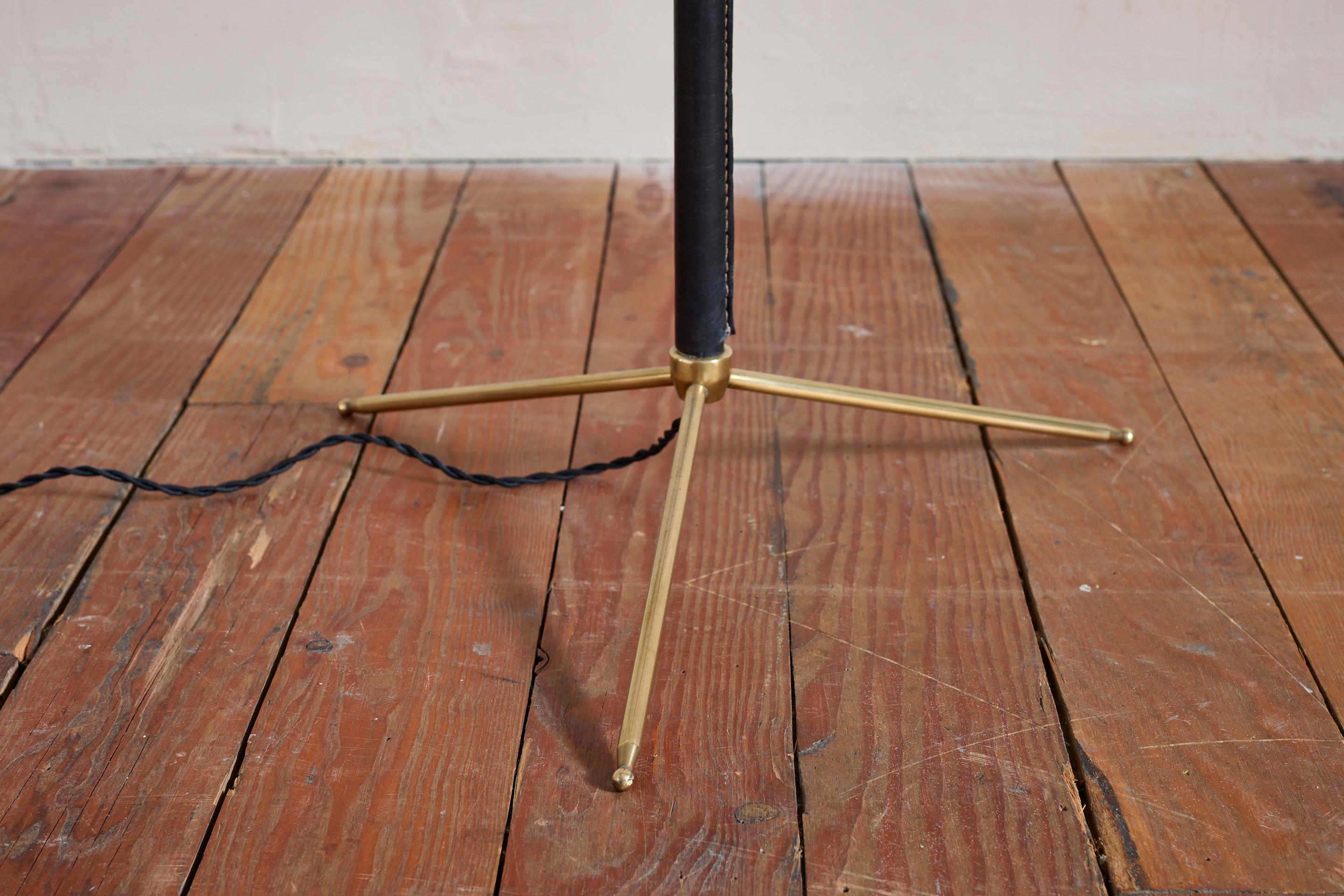 Lampadaire de style Jacques Adnet en vente 9