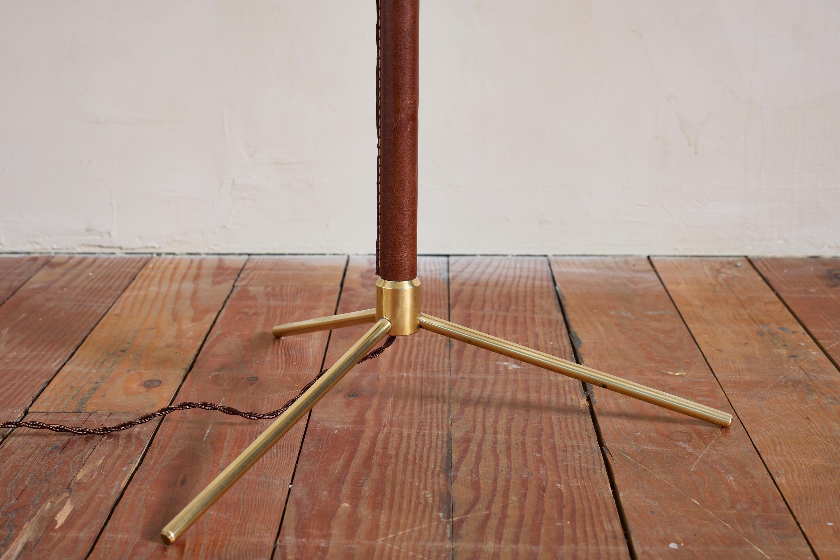 Lampadaire de style Jacques Adnet en vente 9