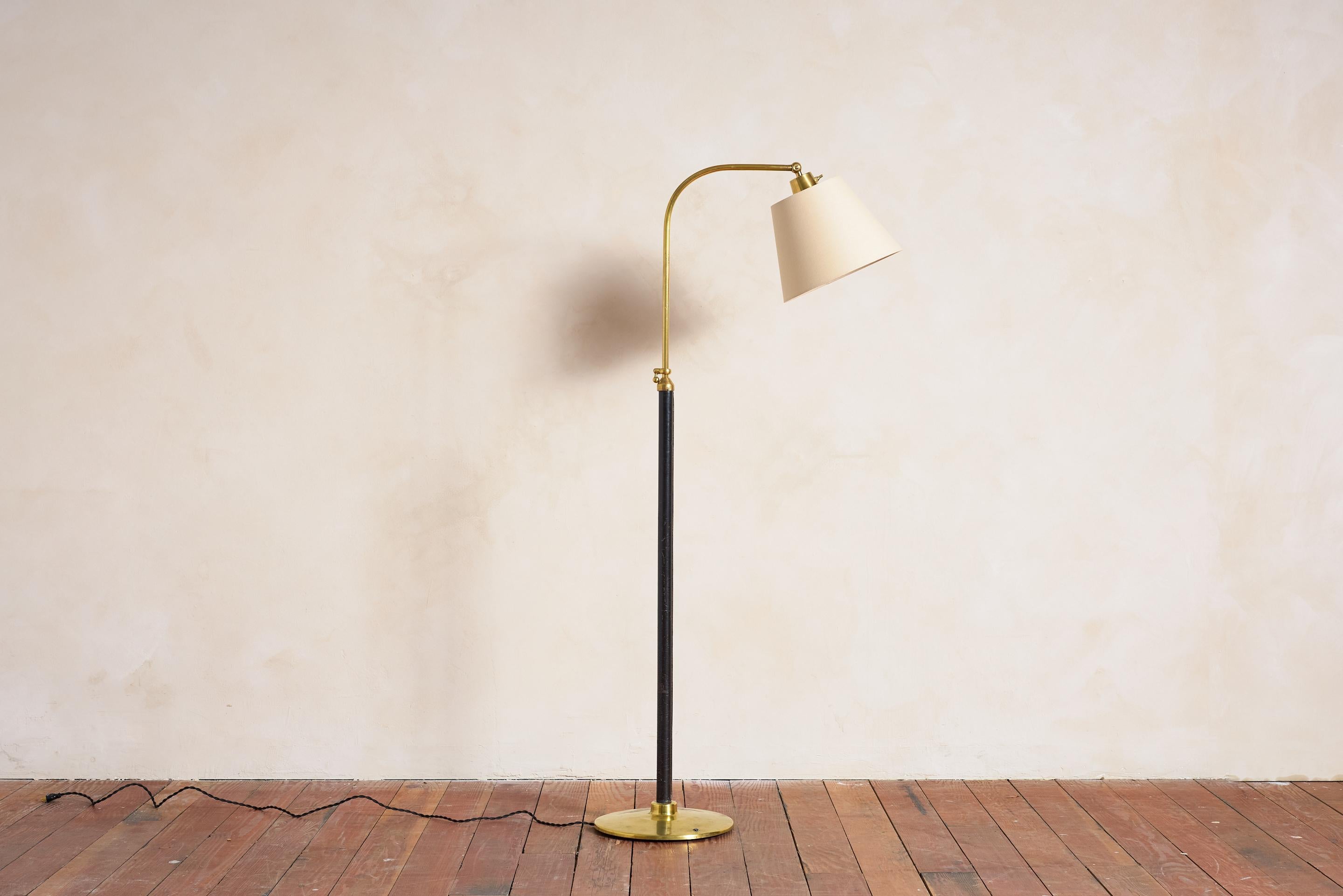 Lámpara de pie estilo Jacques Adnet Francés en venta