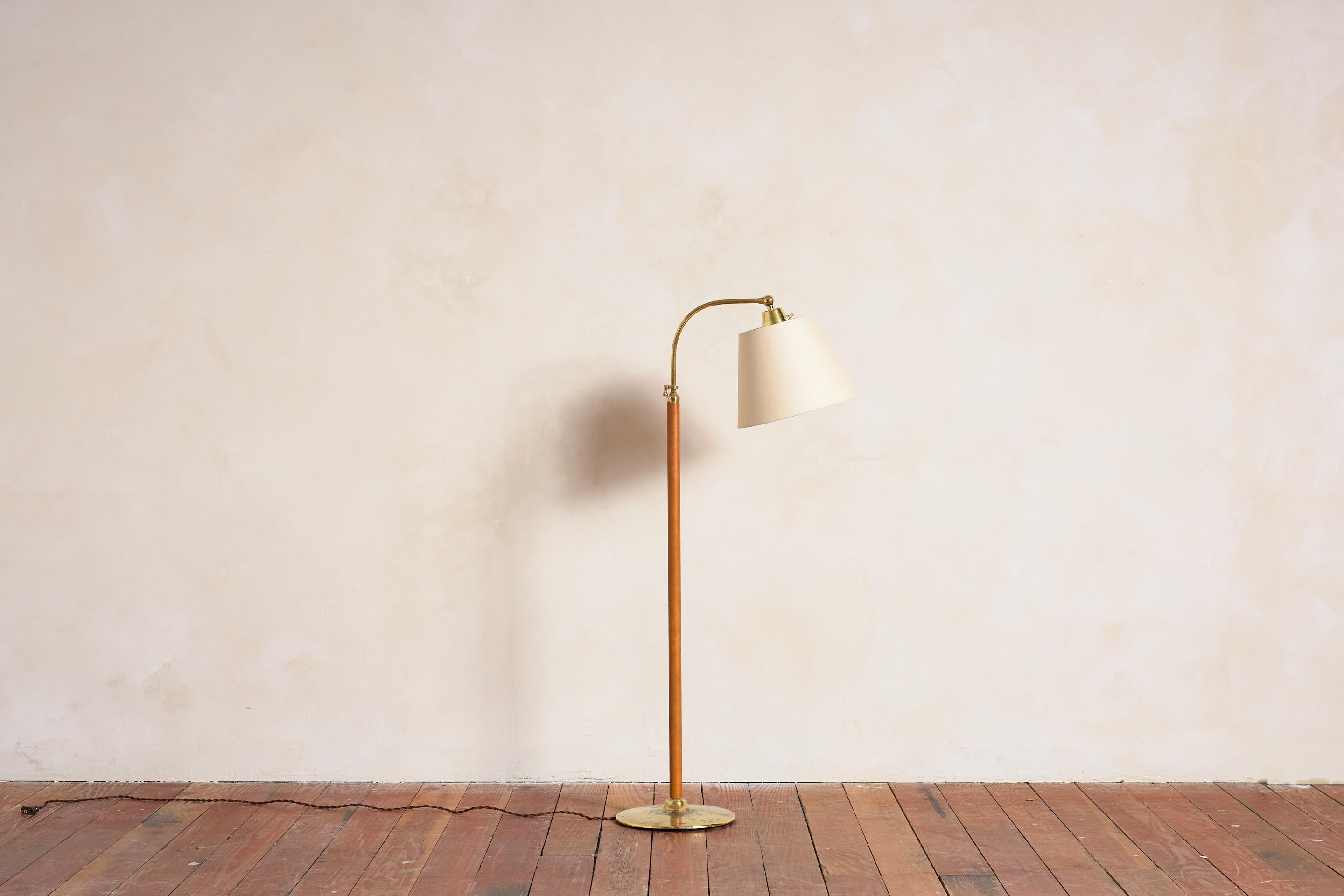 Lámpara de pie estilo Jacques Adnet Francés en venta