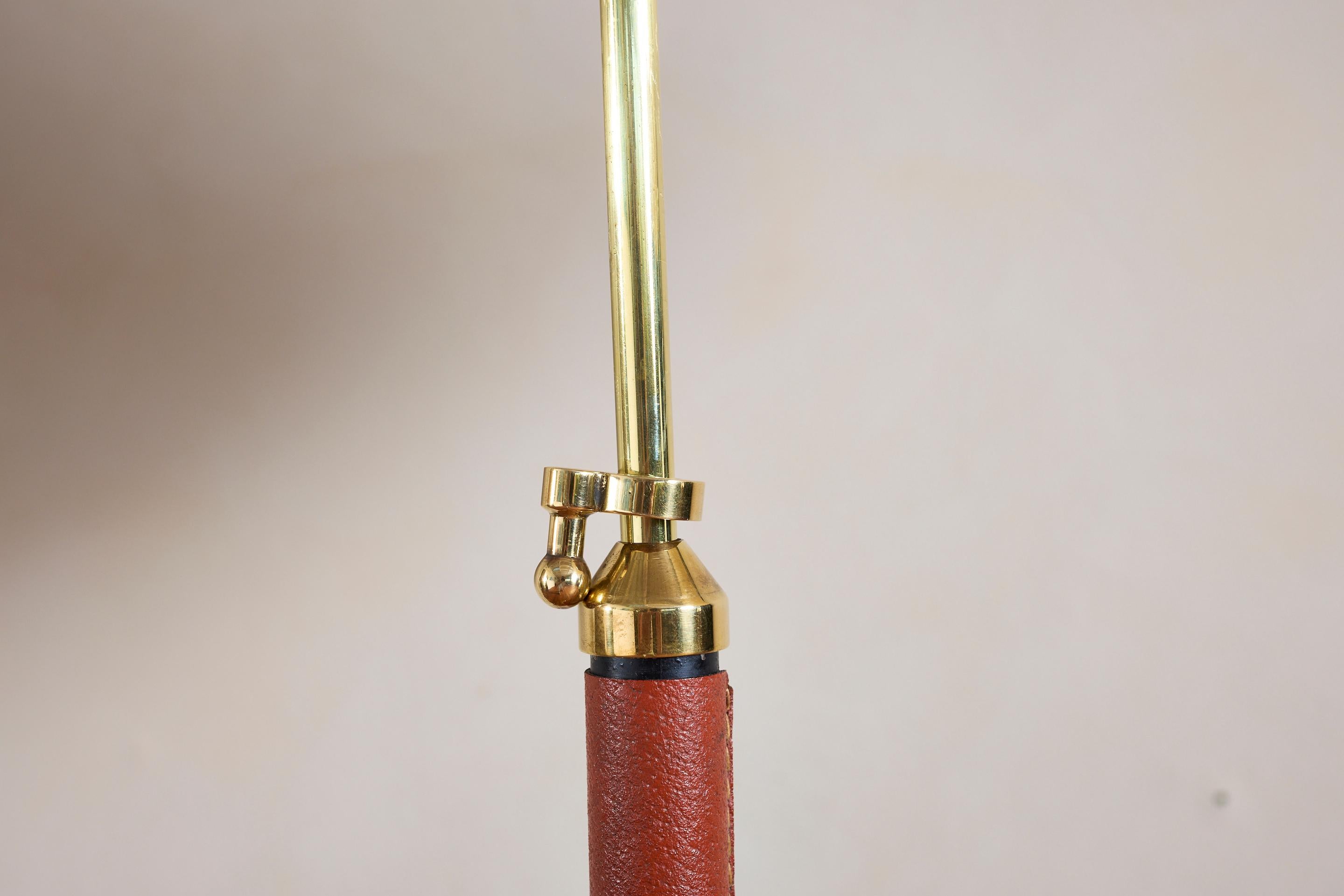 Lampadaire de style Jacques Adnet en vente 1