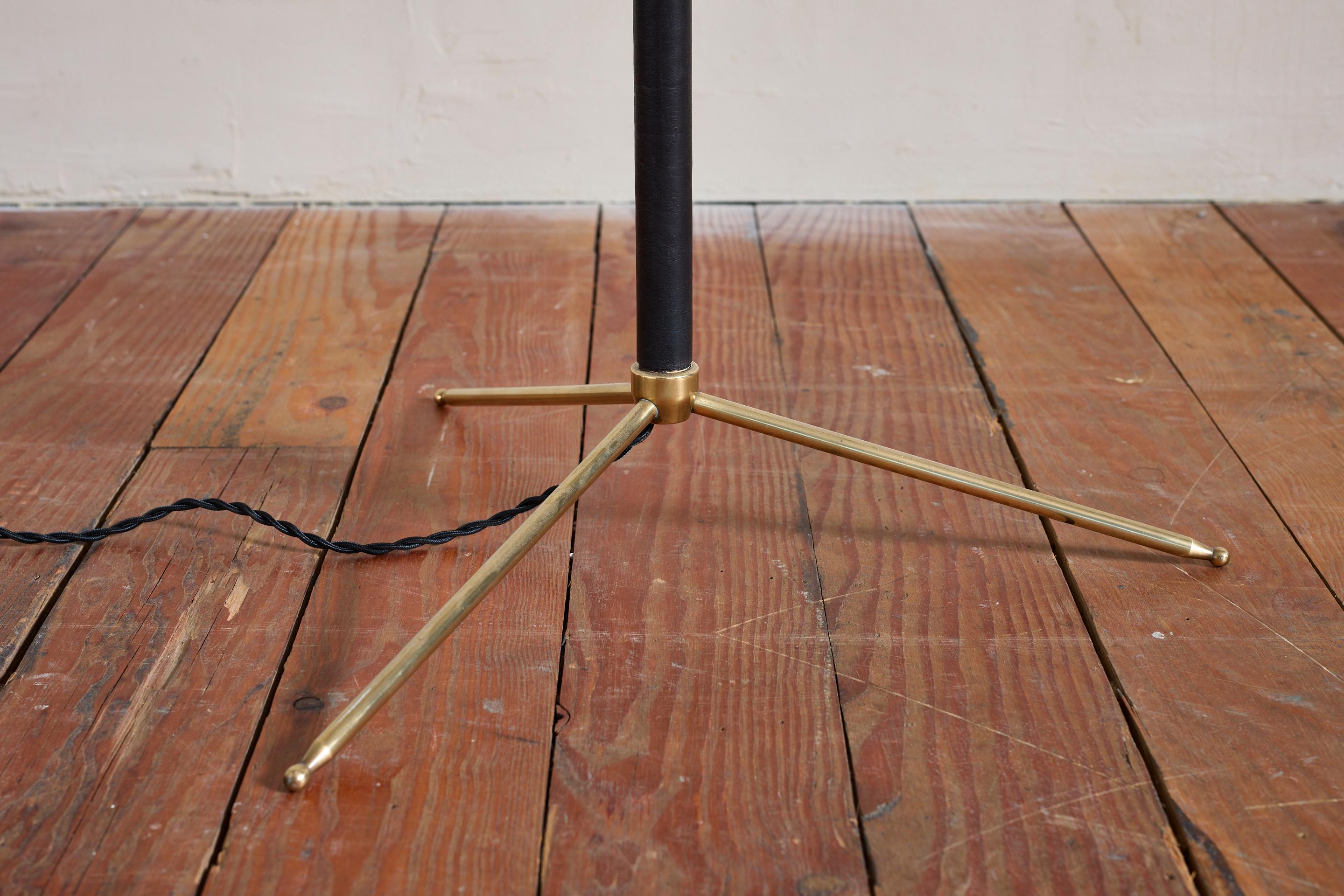 Lampadaire de style Jacques Adnet en vente 2