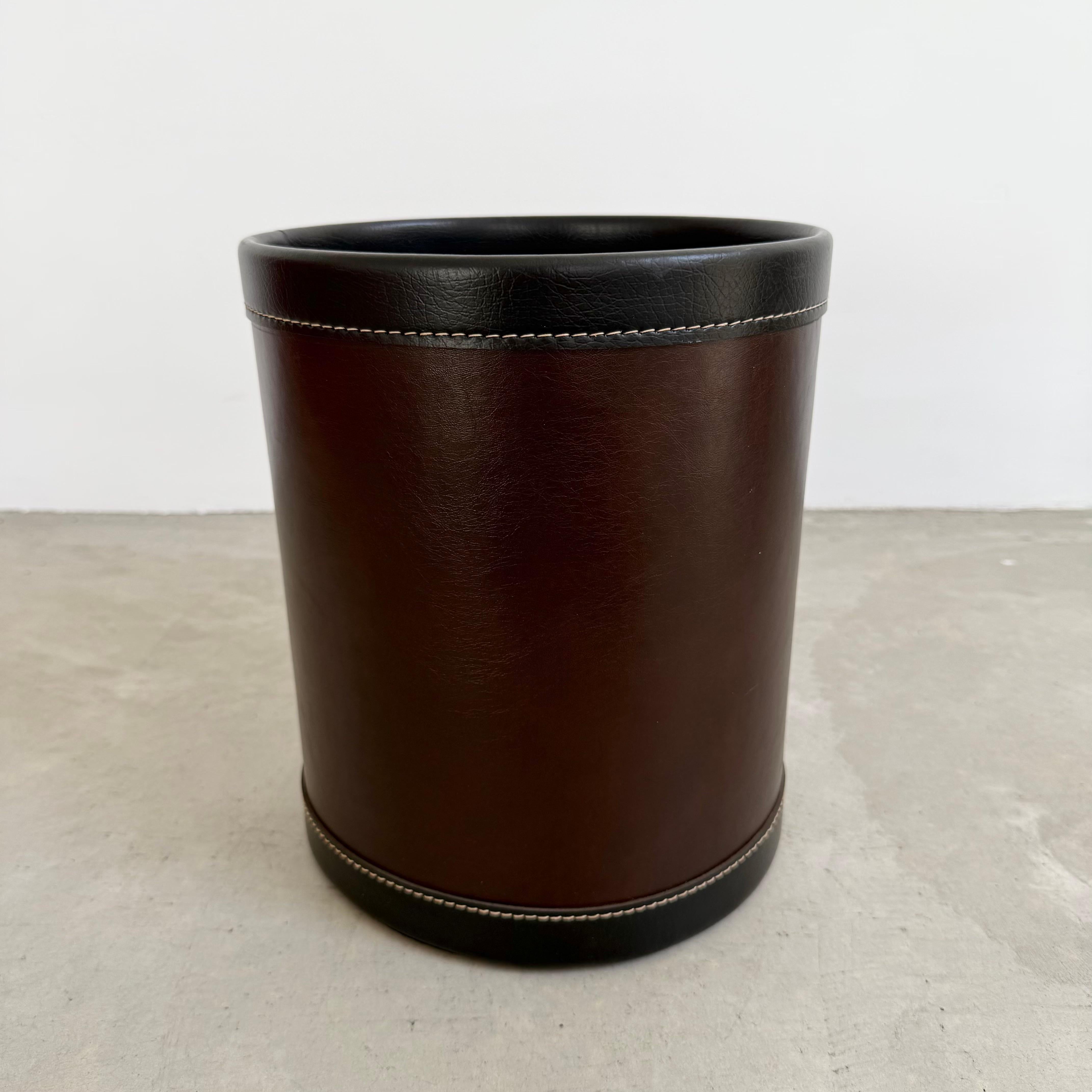 Jacques Adnet Style Leather Waste Basket, 1970s France In Good Condition For Sale In Los Angeles, CA
