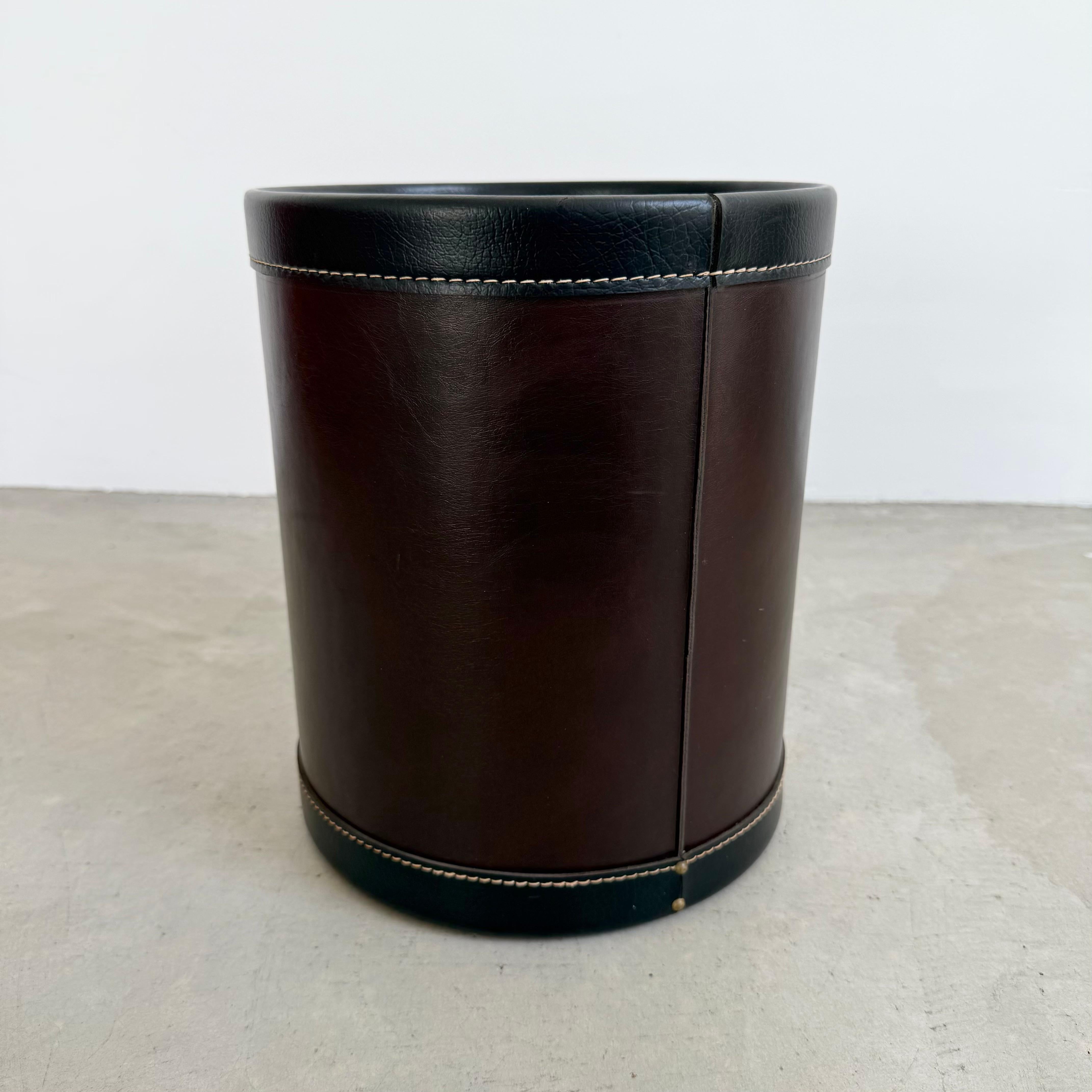 Jacques Adnet Style Leather Waste Basket, 1970s France For Sale 2